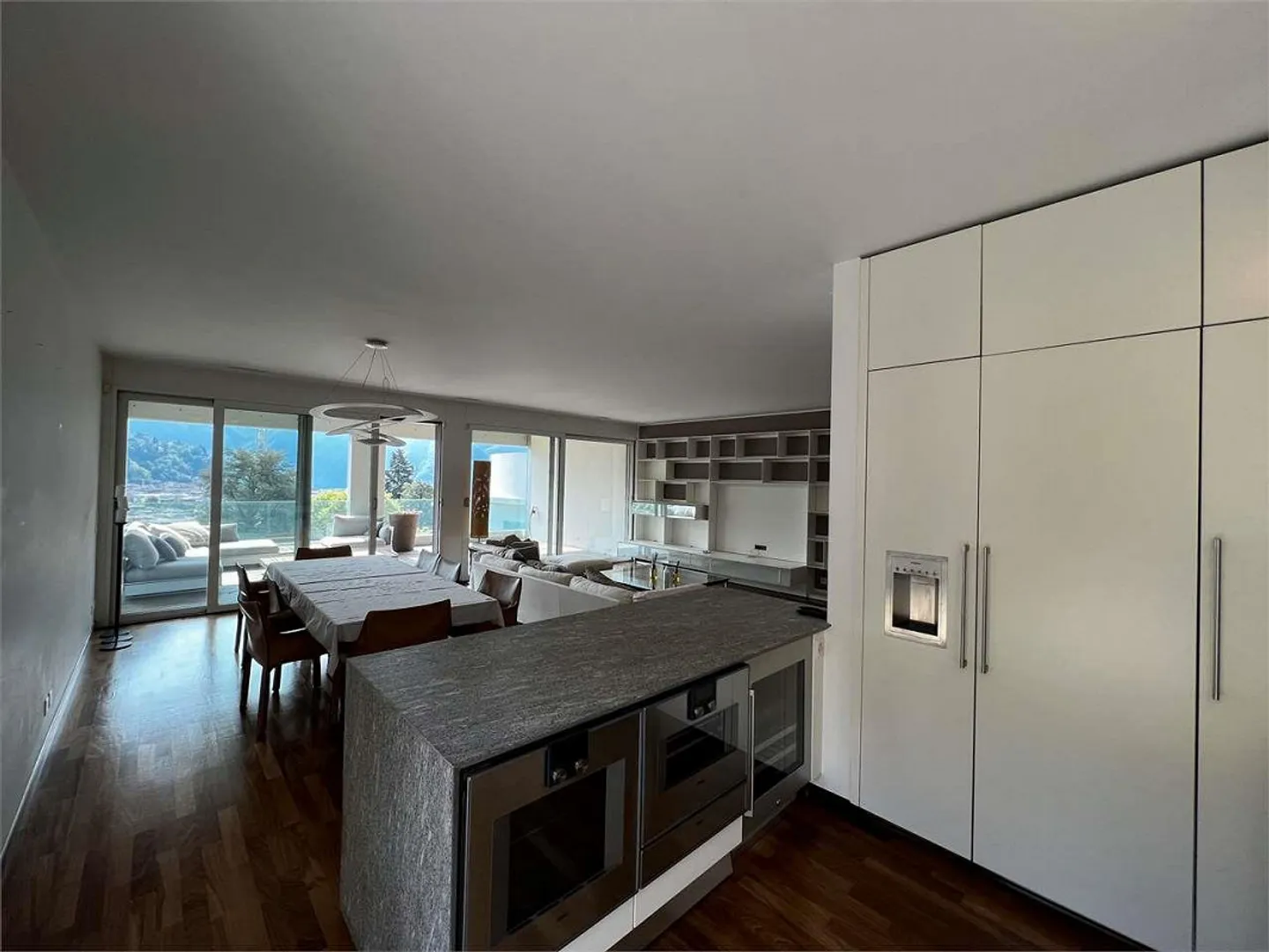 Ref. 2687 Lugano spacious 5.5-room apartment with terraces and lake view - Photo 7 of 13