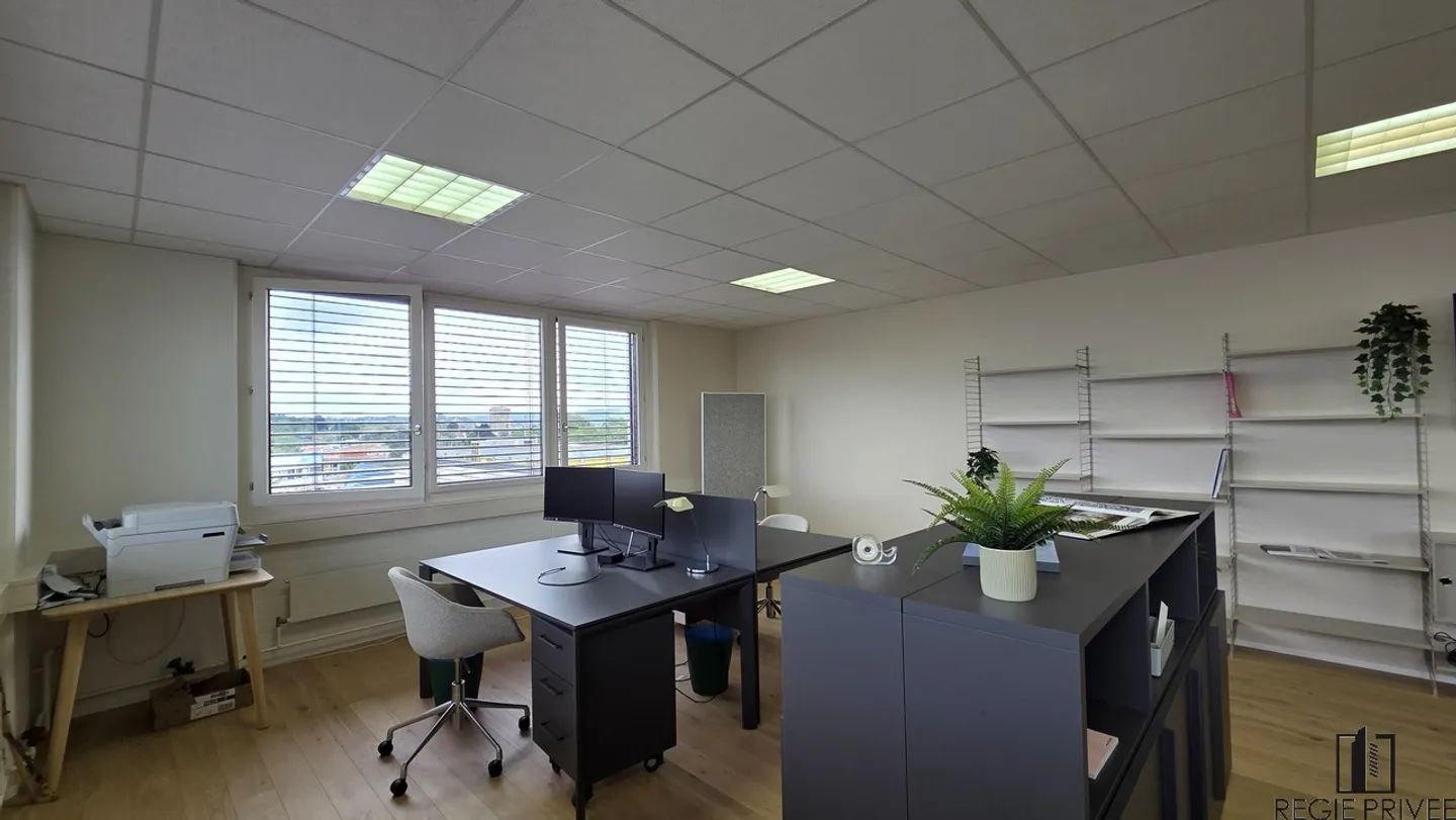 Commercial space of approximately 78m2 - Photo 6 of 7