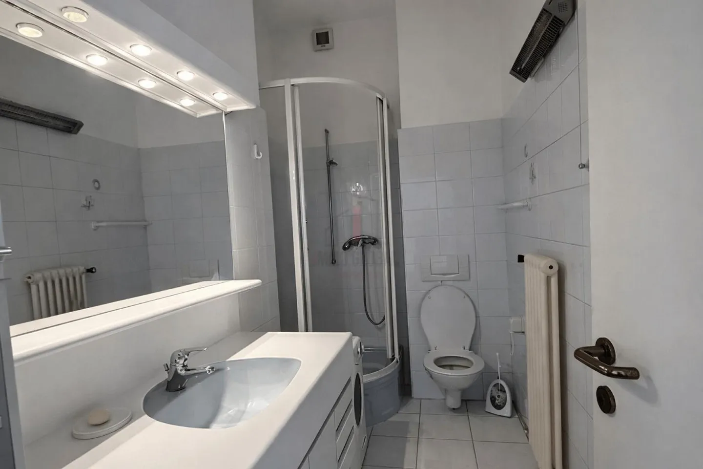 Appartamento luminoso ad Arzo - Foto 5 di 5