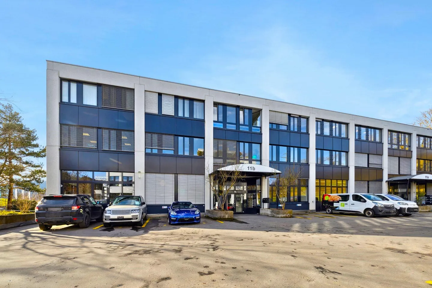 Emménager, commencer, se sentir bien - bureaux individuels entièrement équipés à ... - Photo 1 sur 6