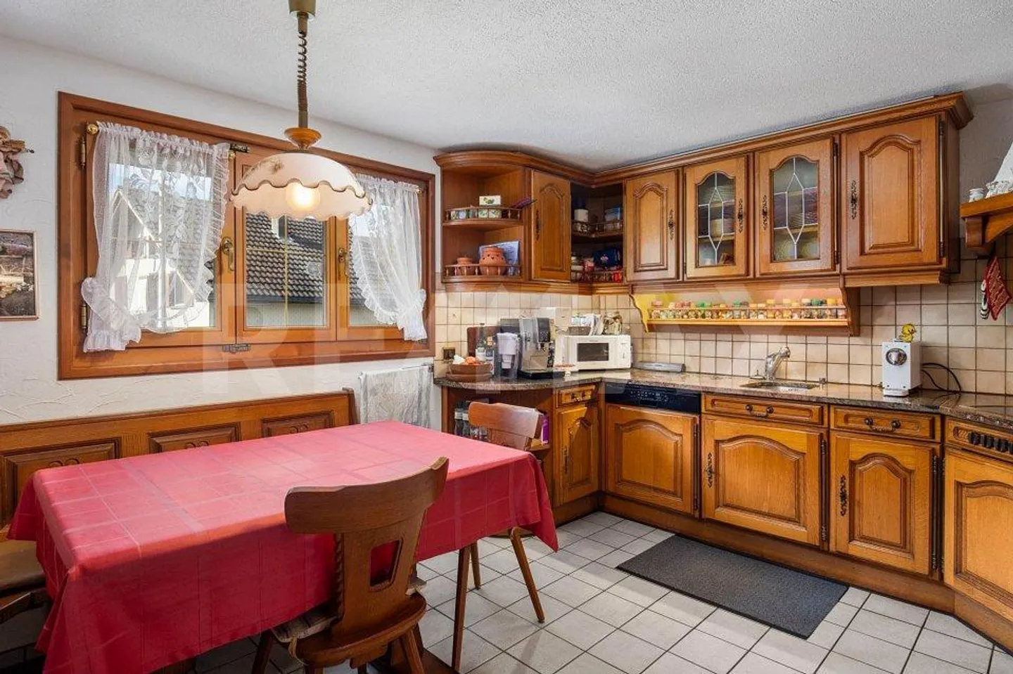 Living with history and garden idyll - detached 7-room house... - Photo 6 of 13