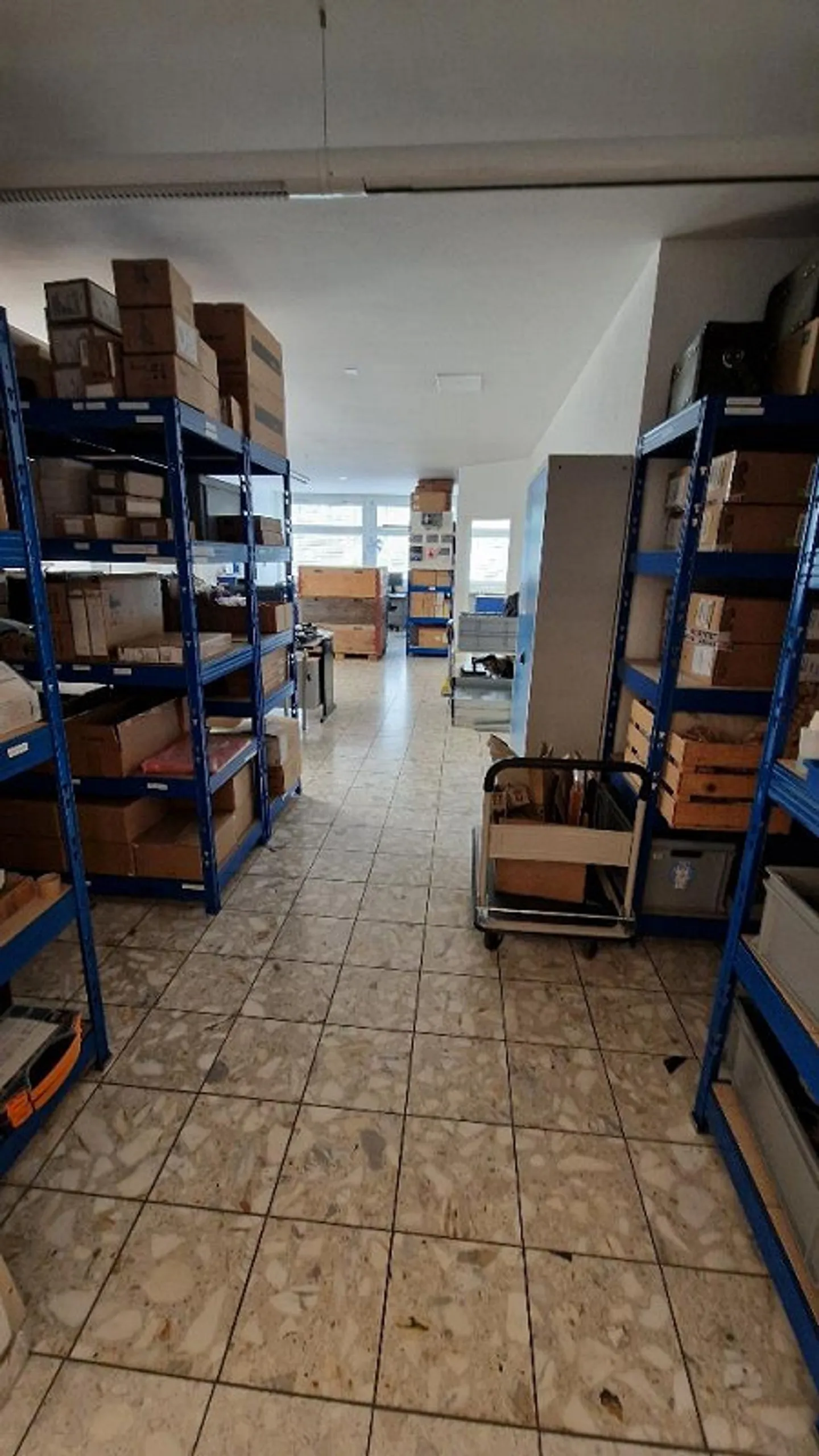 Spazio commerciale in una posizione ideale - Foto 12 di 19