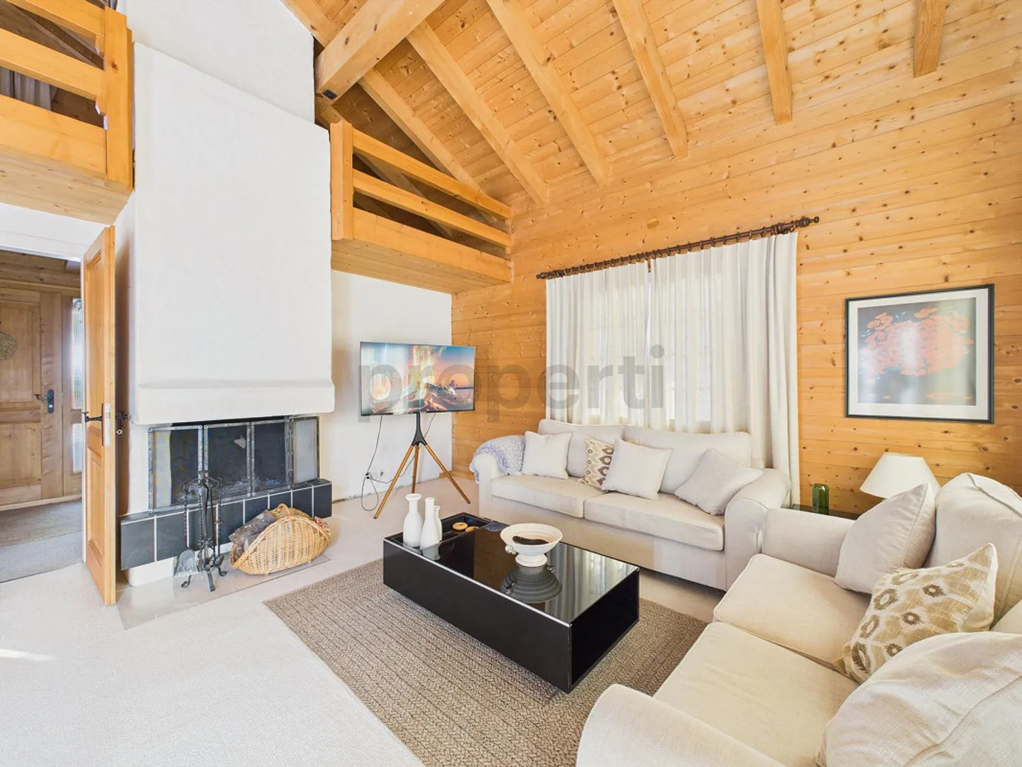 Chalet 4.5 rooms with mezzanine – Crans-Montana – - Photo 1 of 13