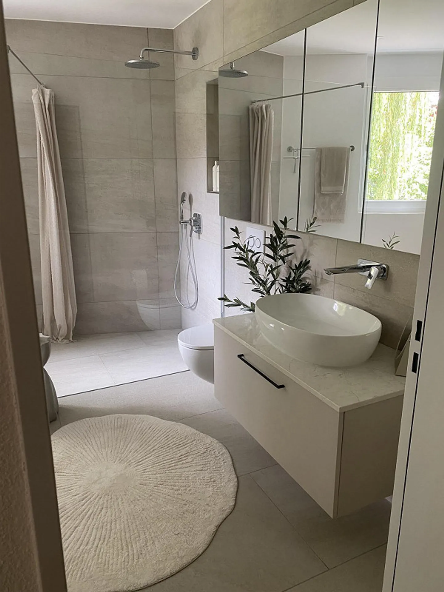 Moderne 3,5-Zimmer-Wohnung - Foto 3 von 12