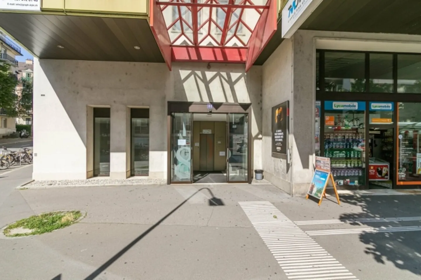 Ufficio luminoso di 68m2 vicino ai servizi e ai trasporti pubblici - Foto 3 di 6