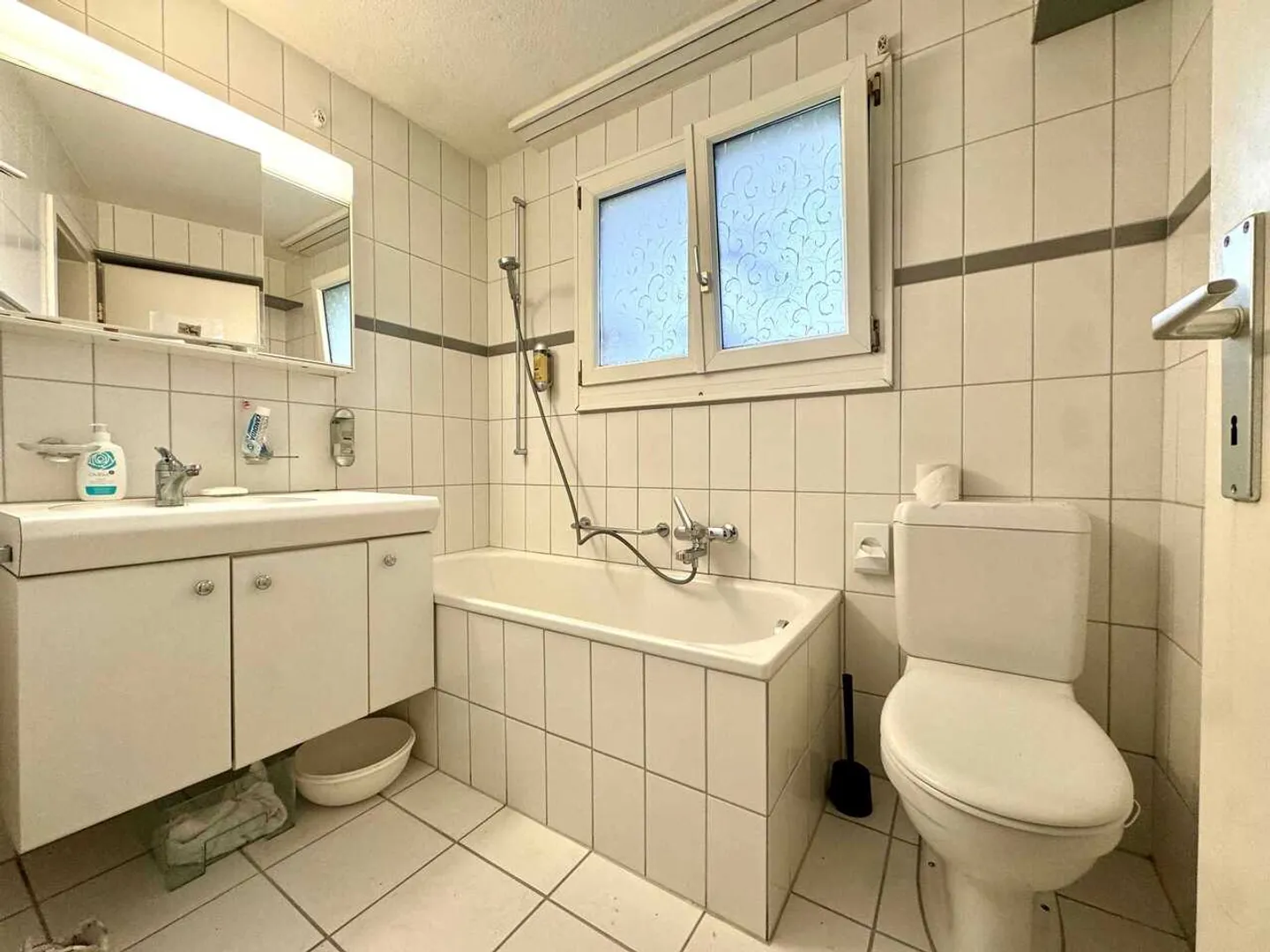 4-room apartment with a view and 2 balconies in Villigen - Photo 13 of 13