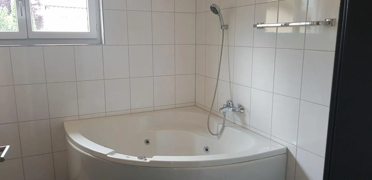 Appartement 3,5 pièces dans un emplacement calme et ensoleillé - Photo 7 sur 9