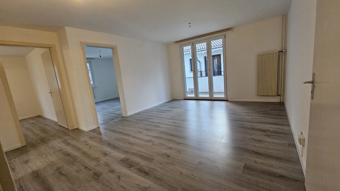 Appartamento Incantevole con Balcone - Foto 3 di 10