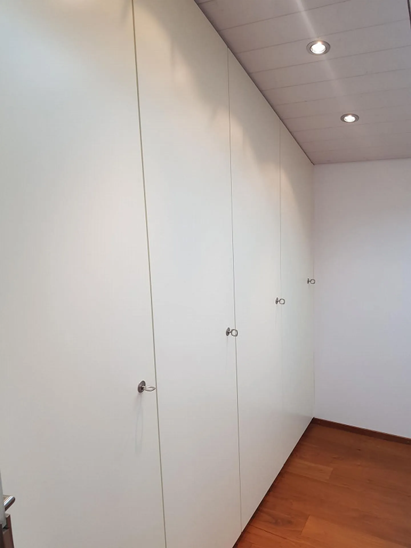 Spacious 2.5-room apartment with balcony in the popular Linden district - Photo 7 of 13