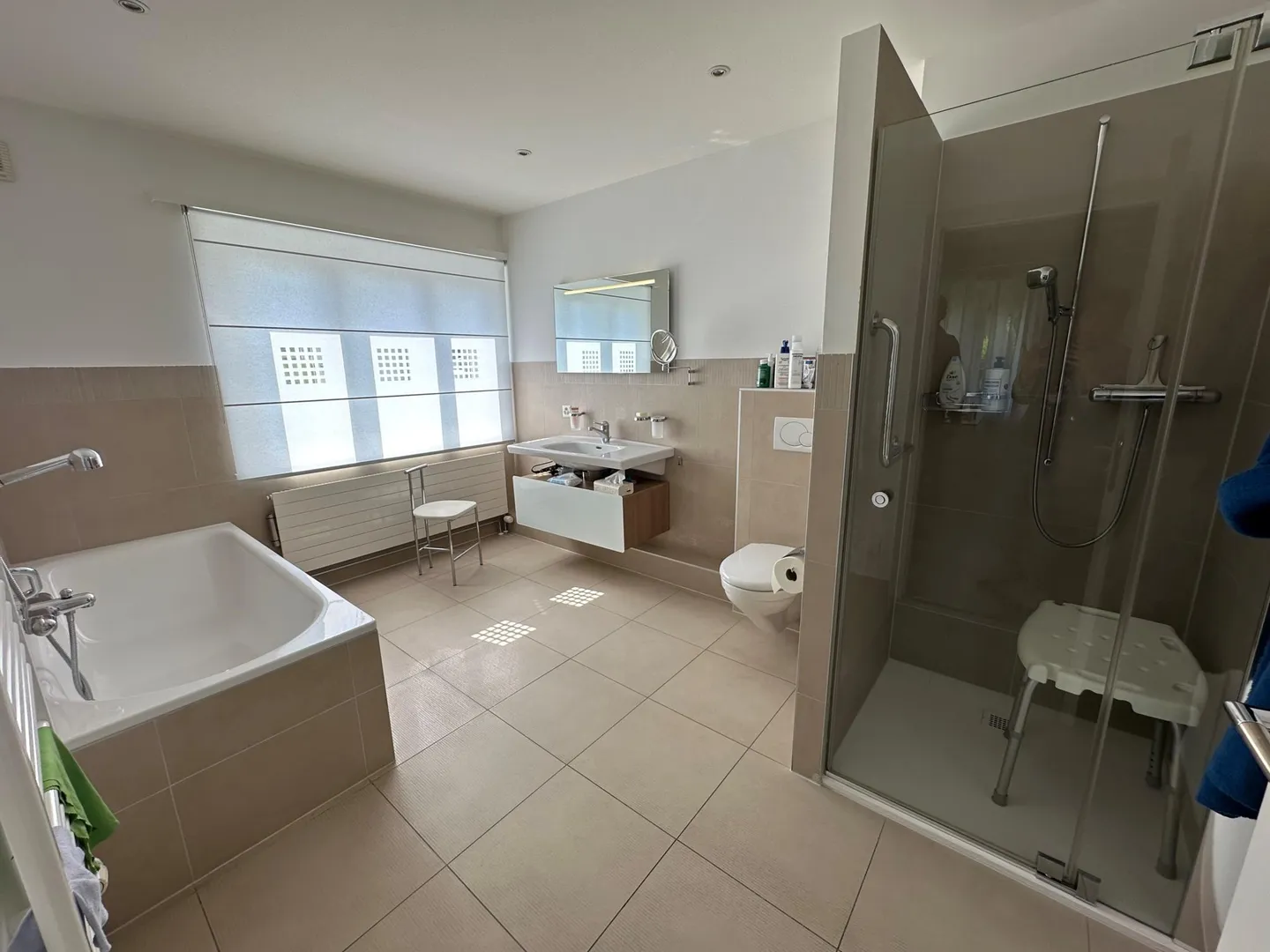 Einfamilienhaus mieten - Foto 8 von 10