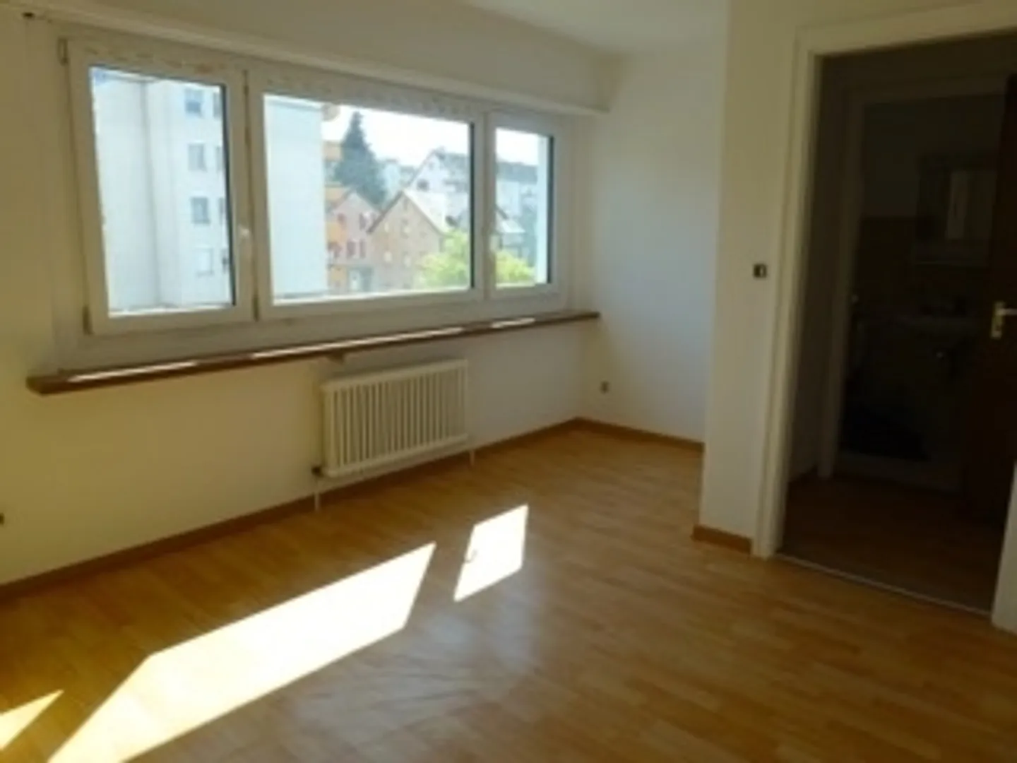 Schöne 1-Zimmer-Wohnung - Foto 2 von 8