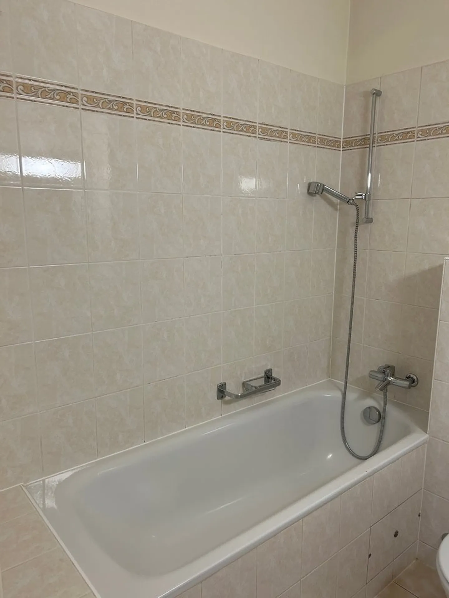 3.5-room apartment in Acacias - Photo 4 of 9