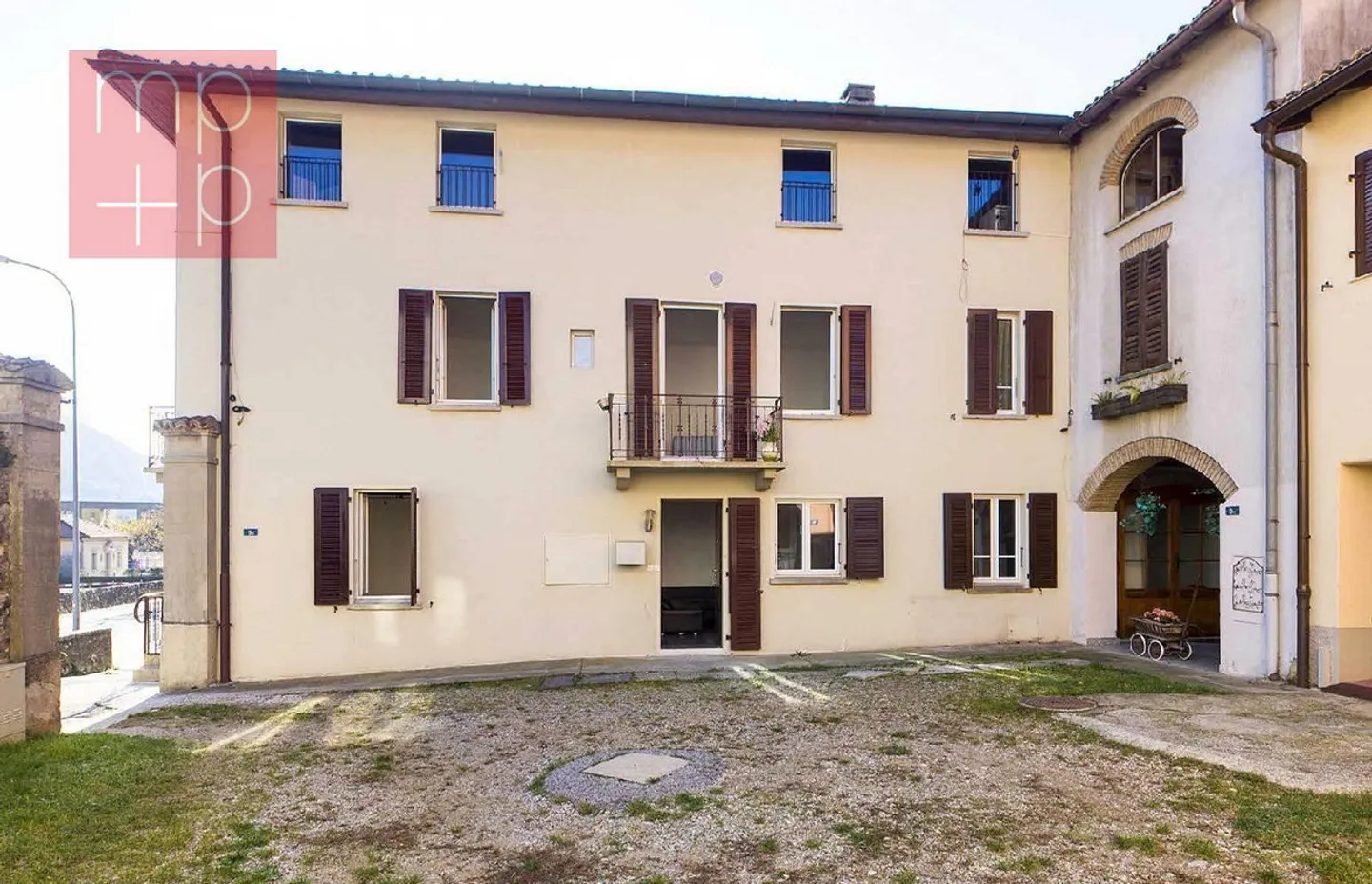 Casa unifamiliare - Riva San Vitale - Foto 2 di 8