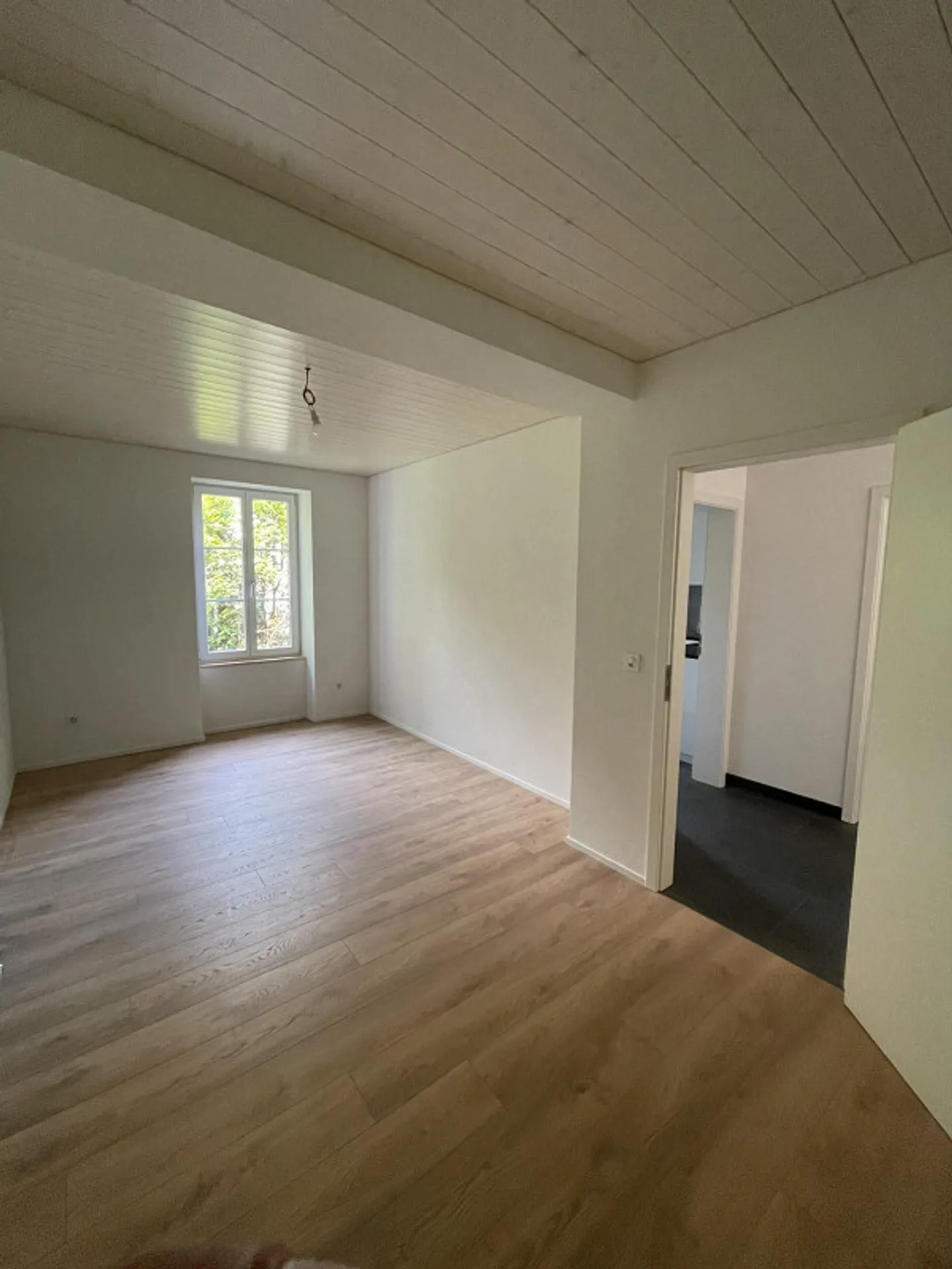4.0 Room Apartment - Photo 1 of 8