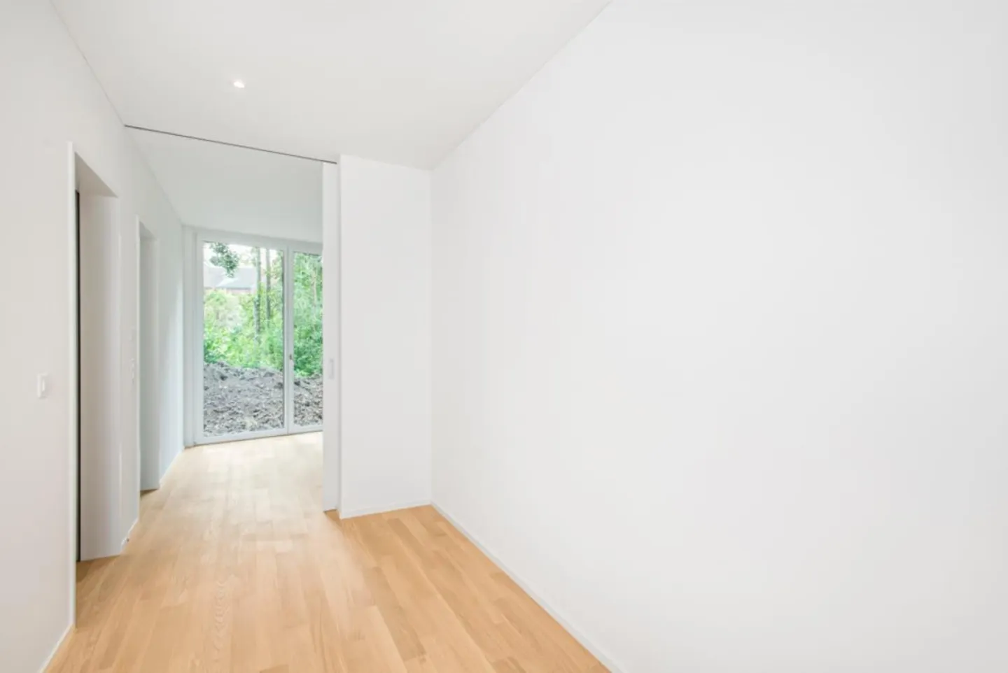 moderne 2.5-Zimmer-Gartenwohnung mit Sitzplatz - Photo 4 of 10