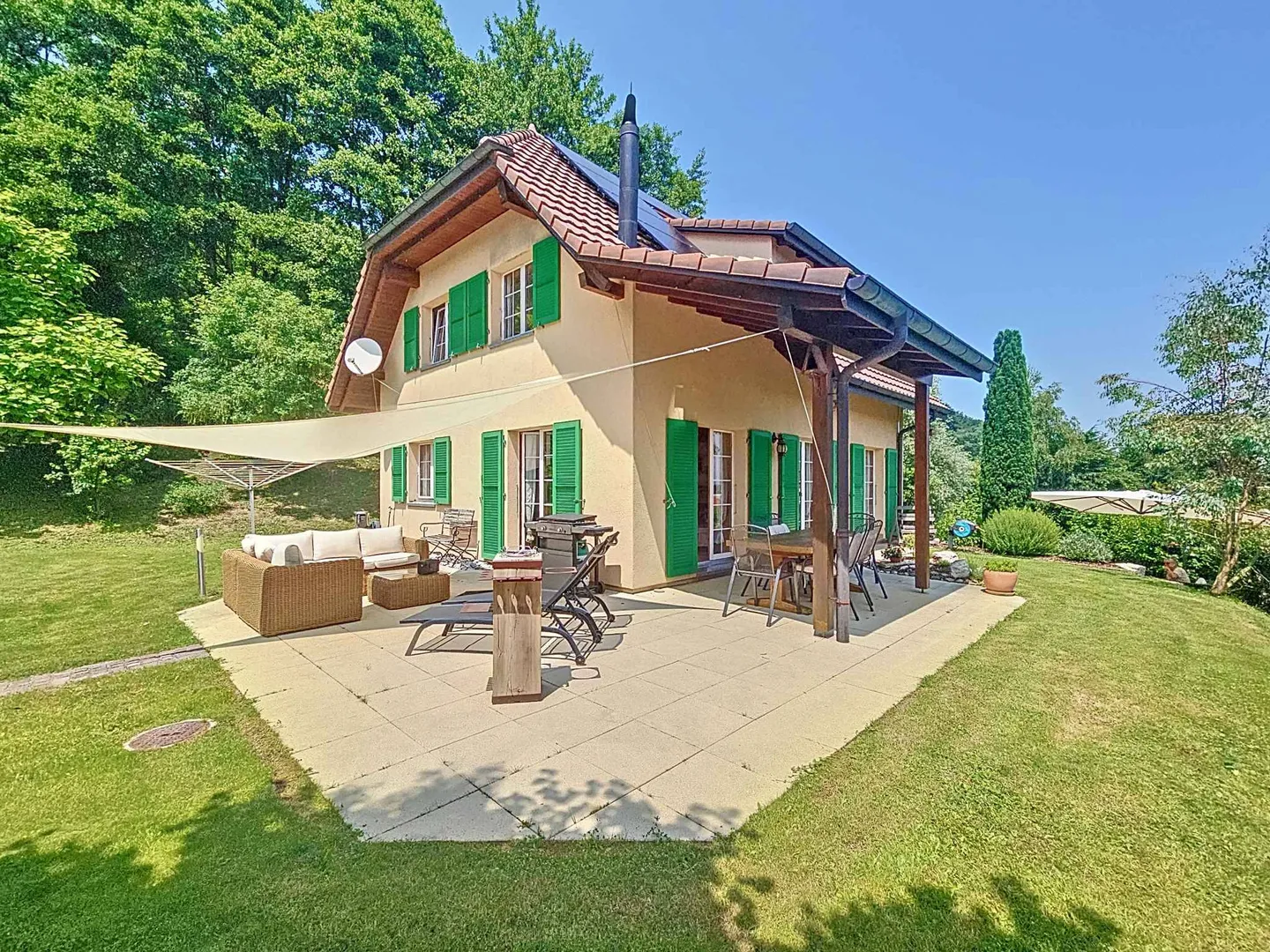 Superbe villa individuelle de 5.5 pièces - Photo 1 sur 13