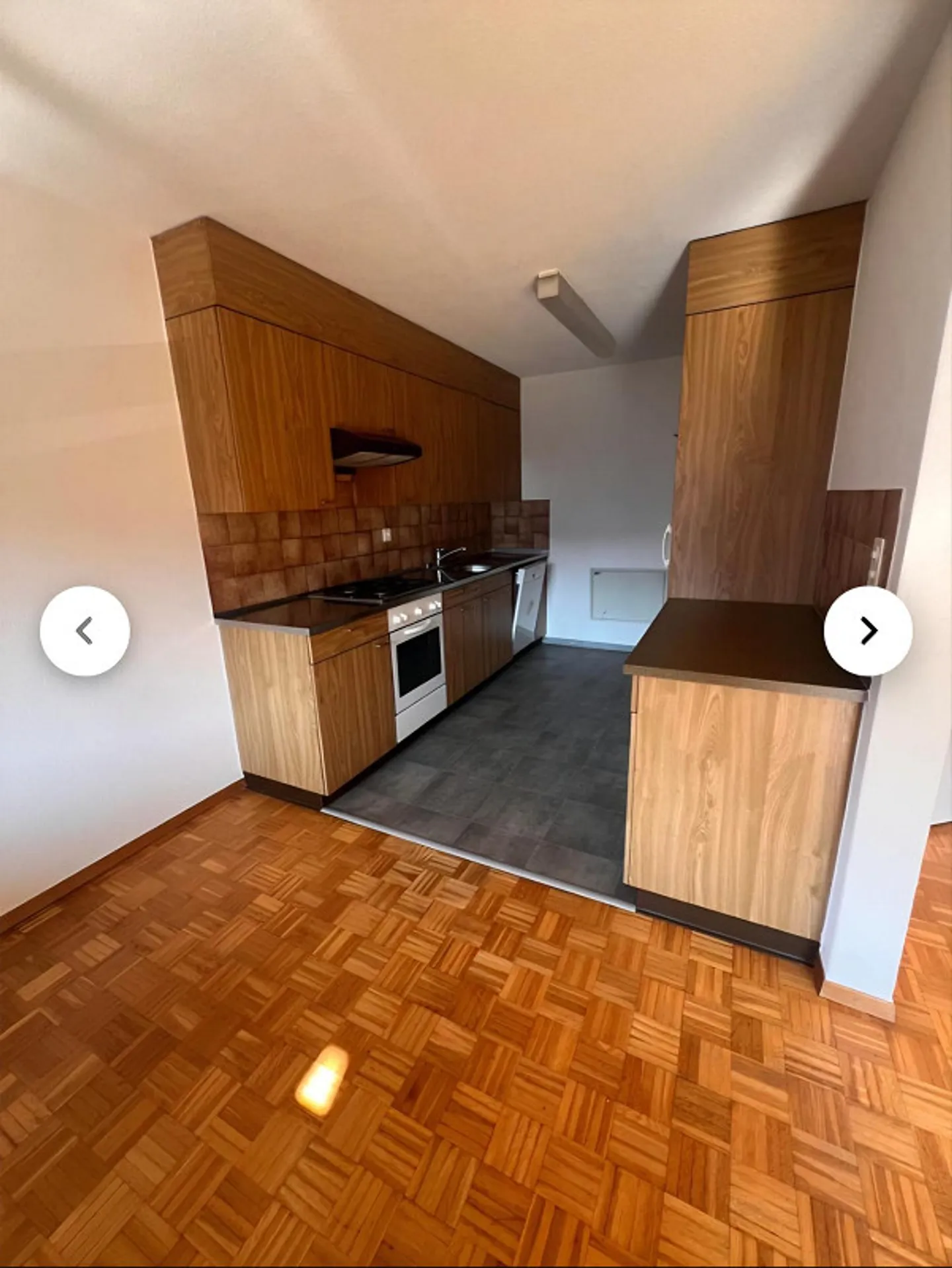 Looking for tenant - Photo 3 of 7