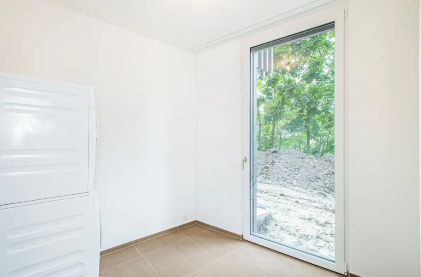 moderne 2.5-Zimmer-Gartenwohnung mit Sitzplatz - Photo 9 of 10