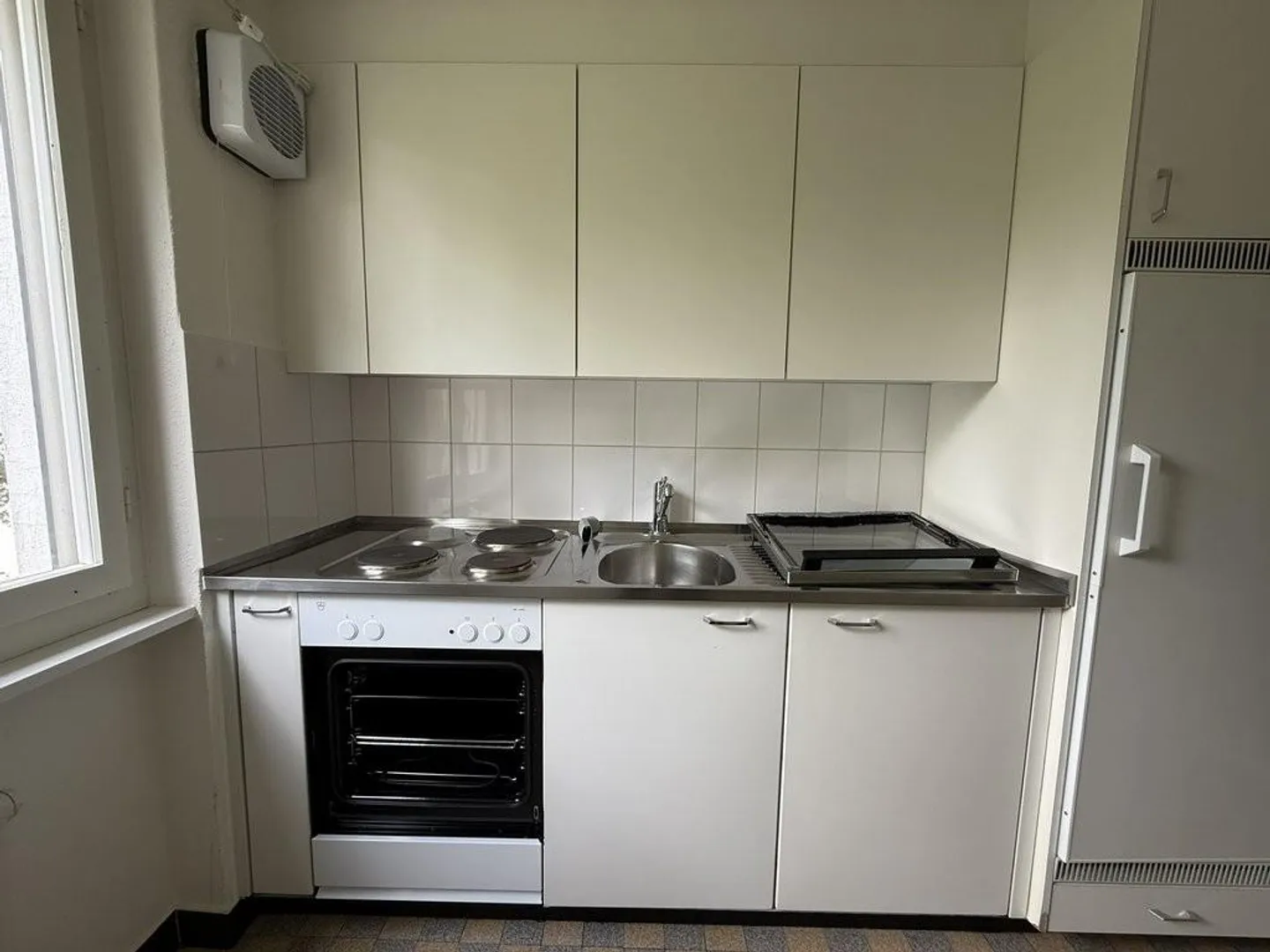 Frisch sanierte Wohnung im beliebten Mattenbachquartier! - Photo 2 of 11