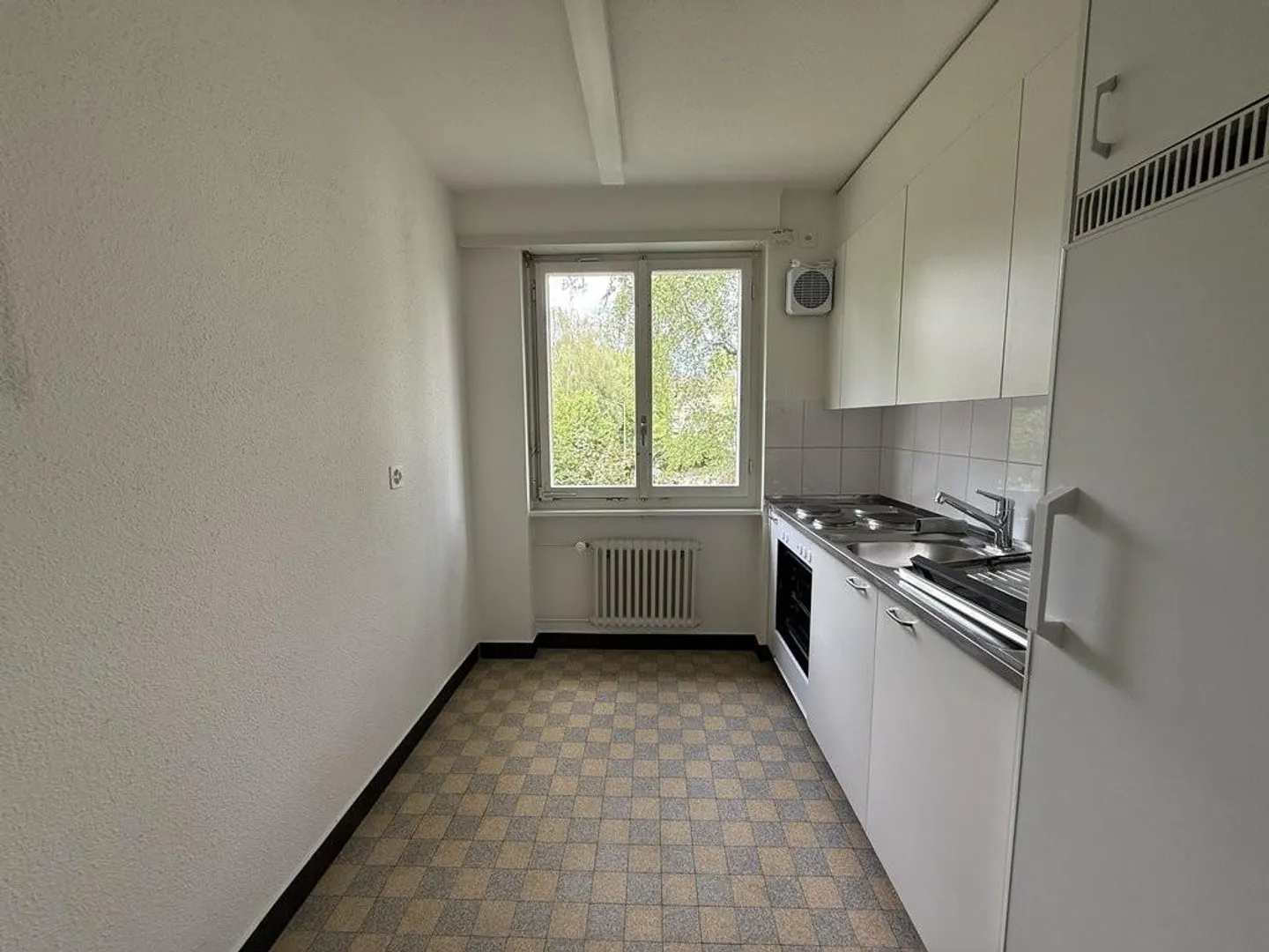 Frisch sanierte Wohnung im beliebten Mattenbachquartier! - Photo 3 of 11