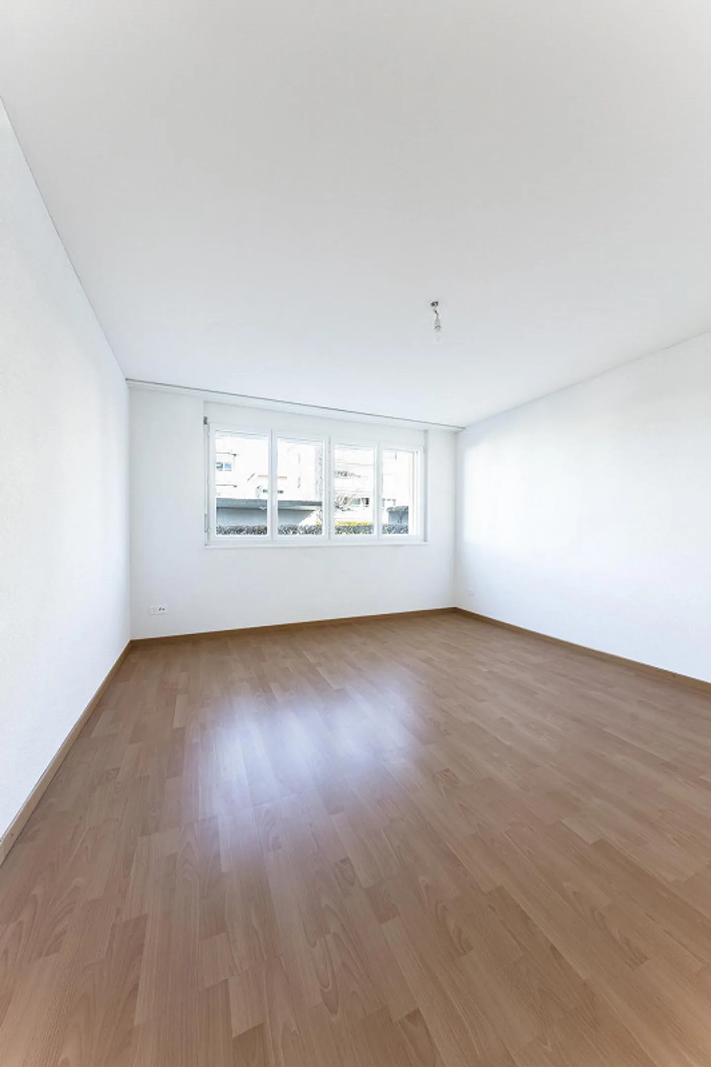 Bonheur familial avec jardin privé – lumineux appartement de 4,5 pièces à Gossau - Photo 9 sur 21