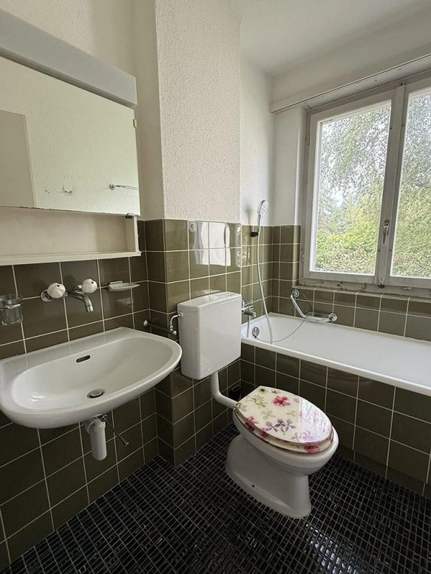 Frisch sanierte Wohnung im beliebten Mattenbachquartier! - Photo 4 of 11