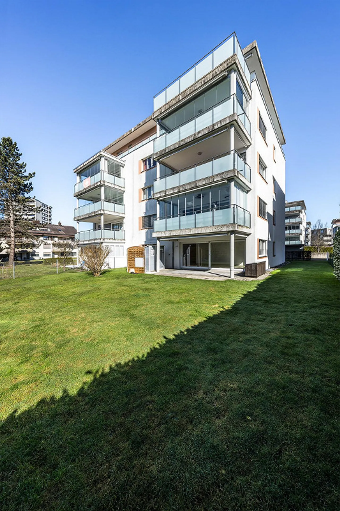Bonheur familial avec jardin privé – lumineux appartement de 4,5 pièces à Gossau - Photo 17 sur 21