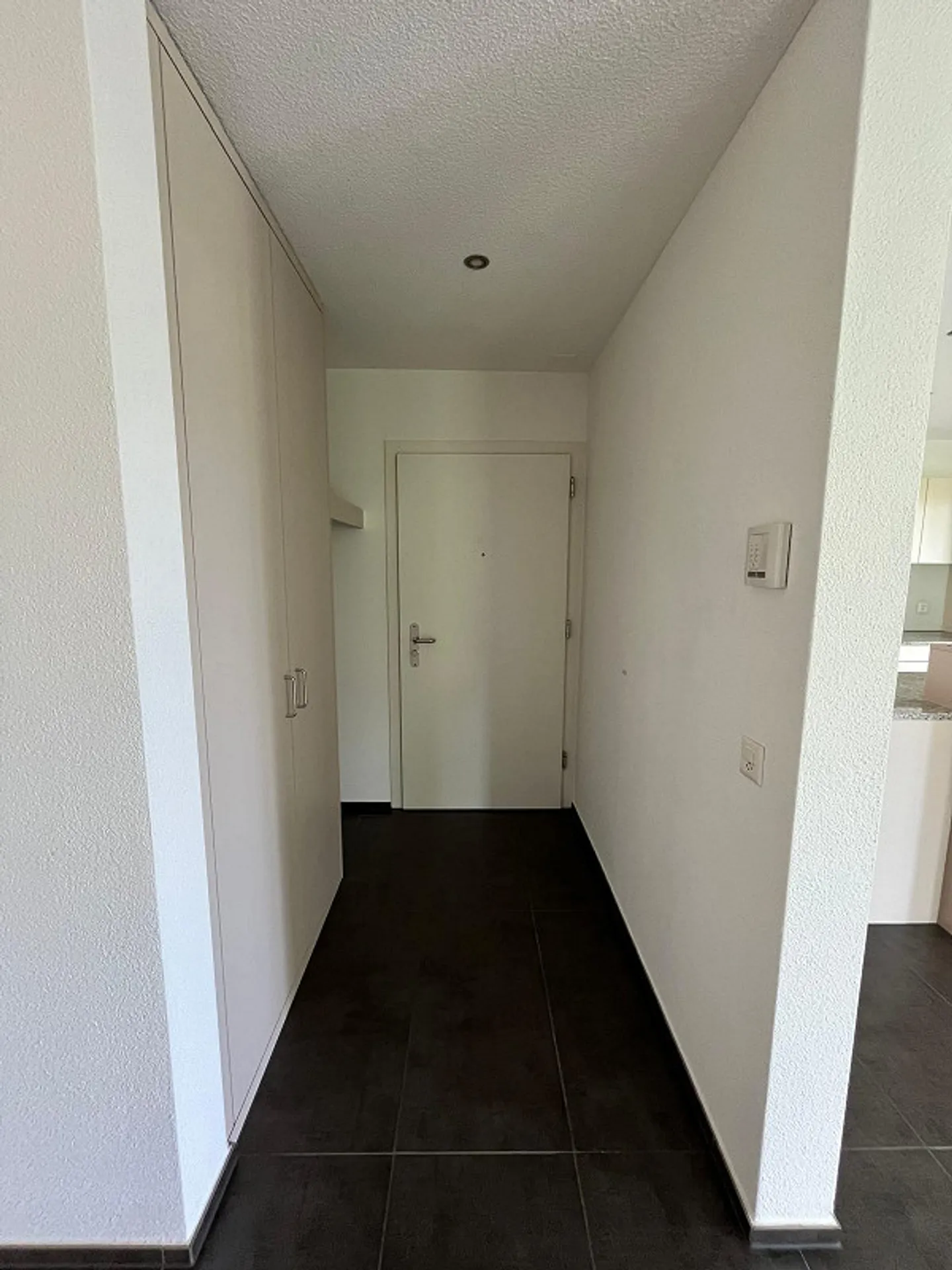 Bel appartement de 3.5 pièces avec jardin - Photo 7 sur 10