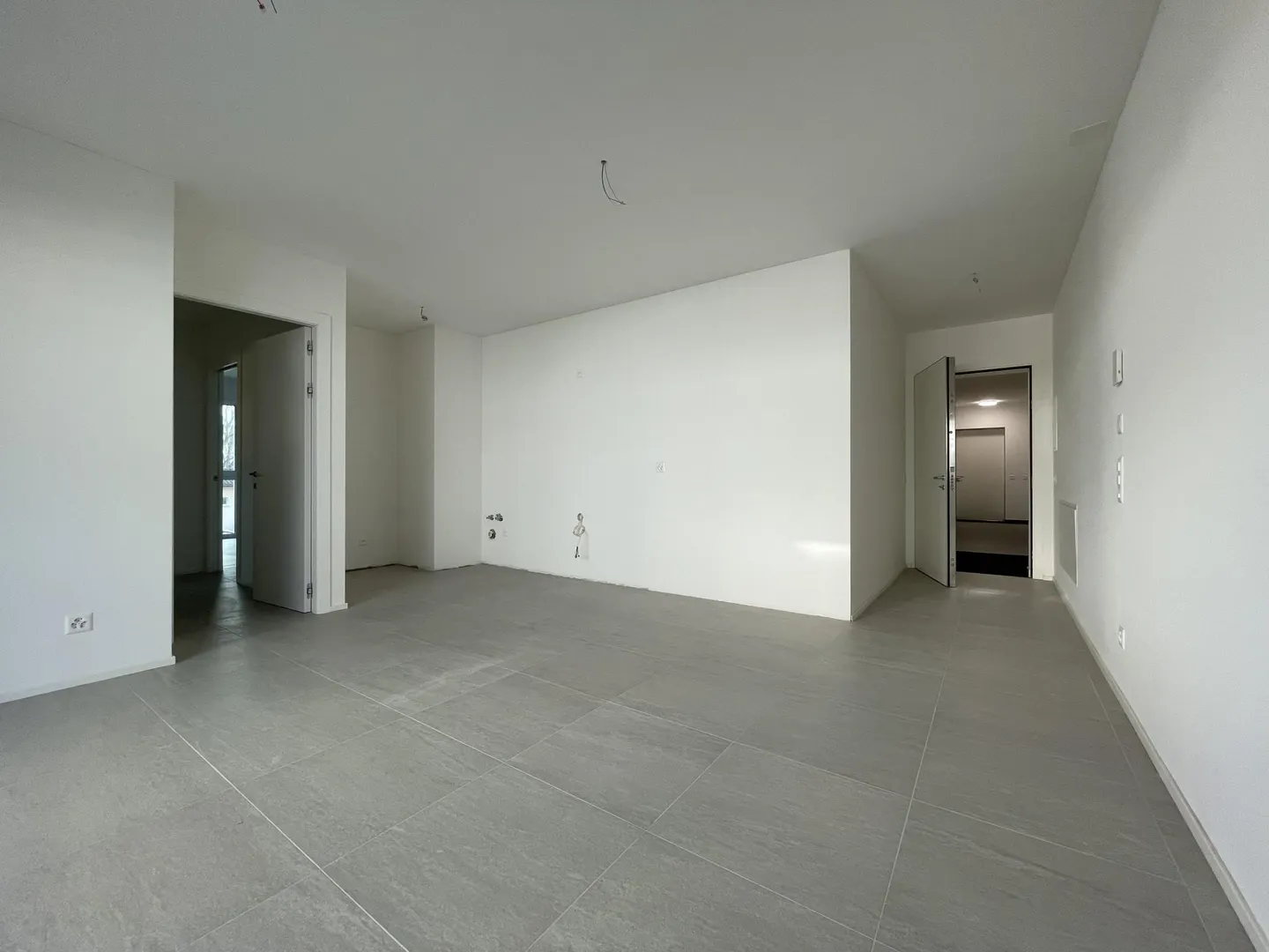 APPARTEMENT ÉLÉGANT 3.5 PIÈCES AVEC TERRASSE - GENESTRERIO - Photo 1 sur 13