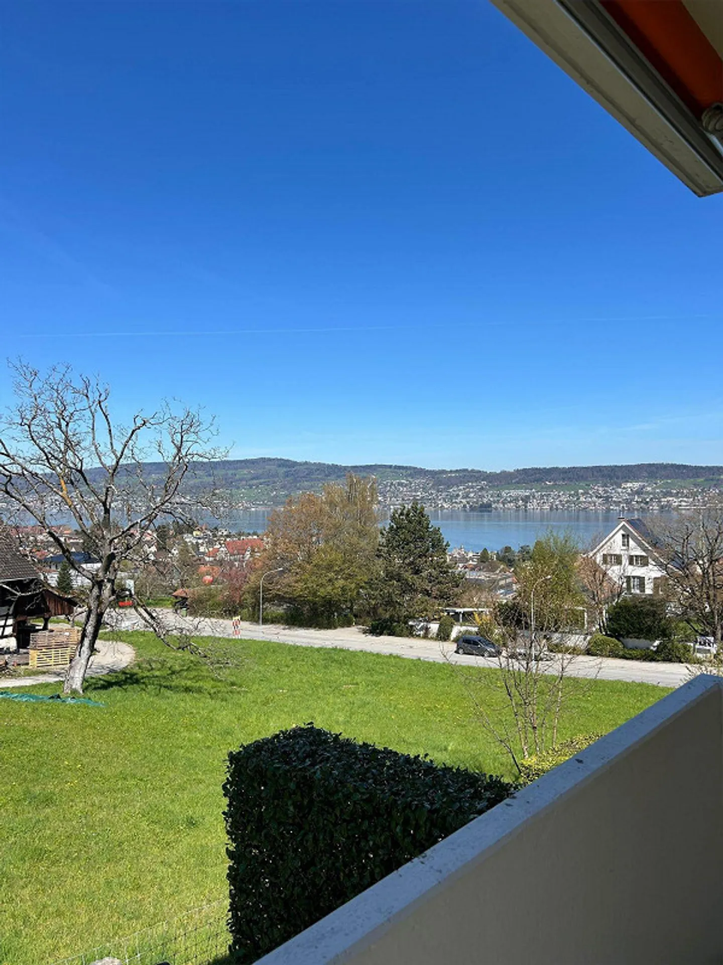 Renovierte Wohnung mit Seeblick - Foto 2 von 13