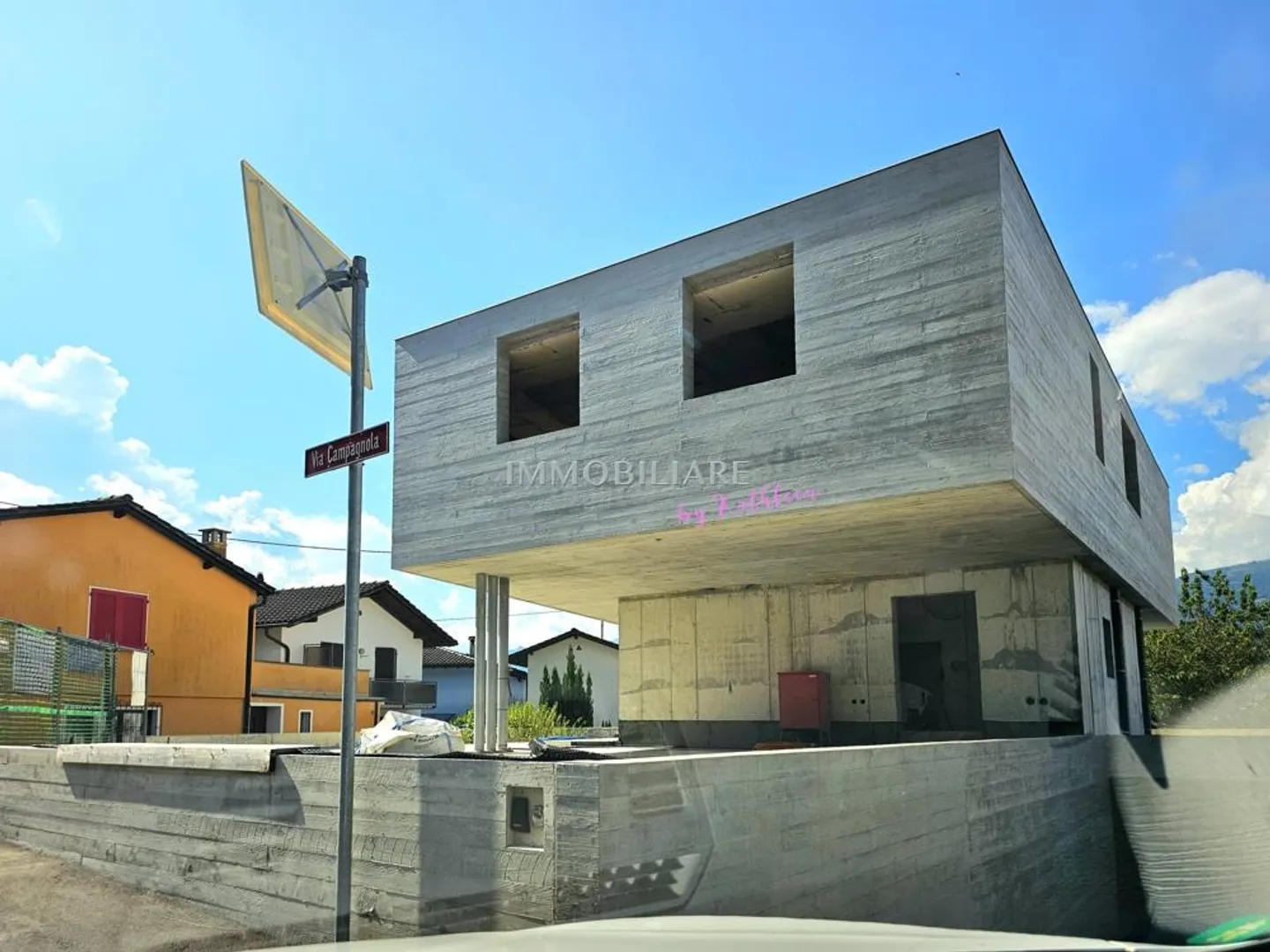 Moderne Villa mit Seeblick - Foto 12 von 14