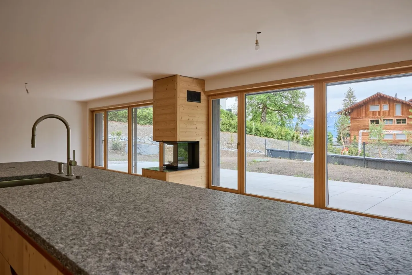 Luxury Apartment in Villars - Photo 4 of 13
