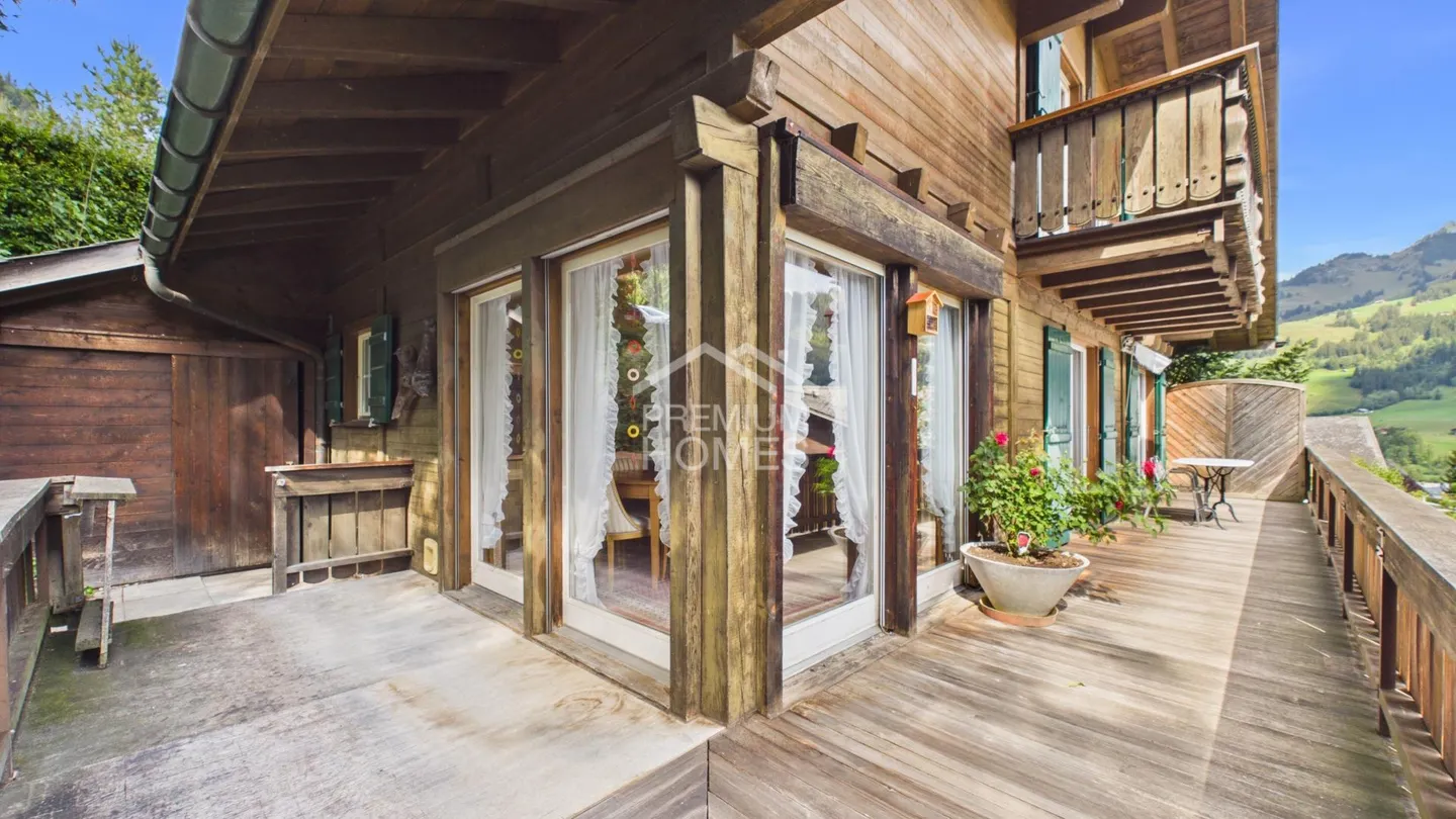 A chalet, two units, many possibilities - Your chance! - Photo 11 of 12