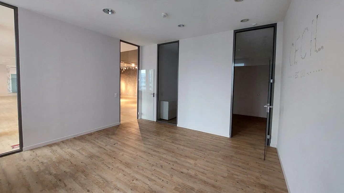 Commercial Space in Glattpark (Opfikon) - Photo 6 of 7