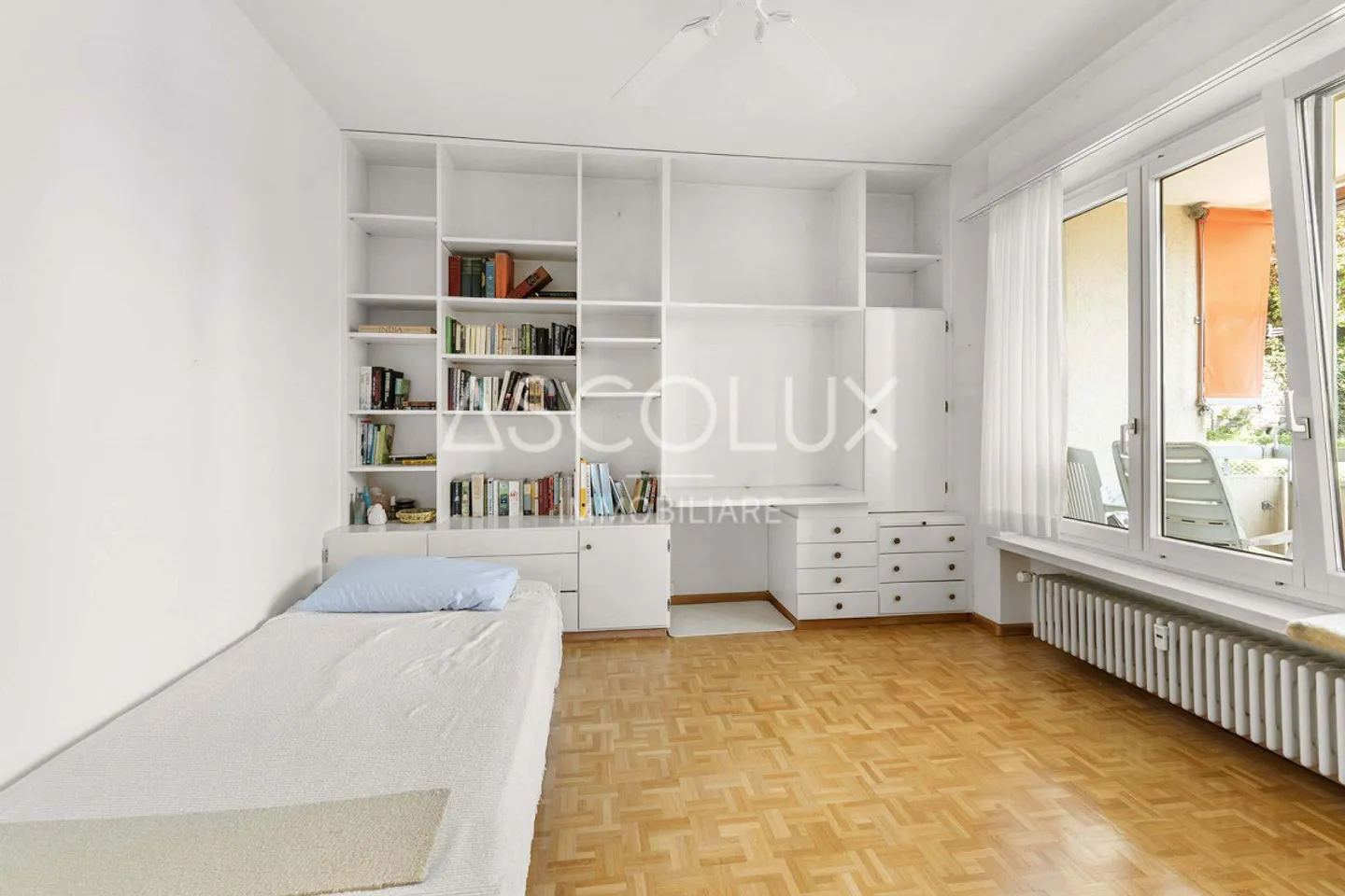 Appartement spacieux de 2,5 pièces avec garage inclus dans r... - Photo 5 sur 25