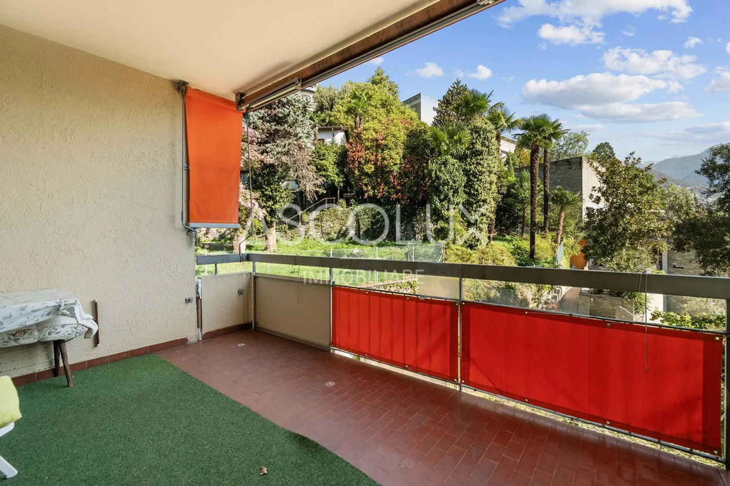 Appartement spacieux de 2,5 pièces avec garage inclus dans r... - Photo 8 sur 25