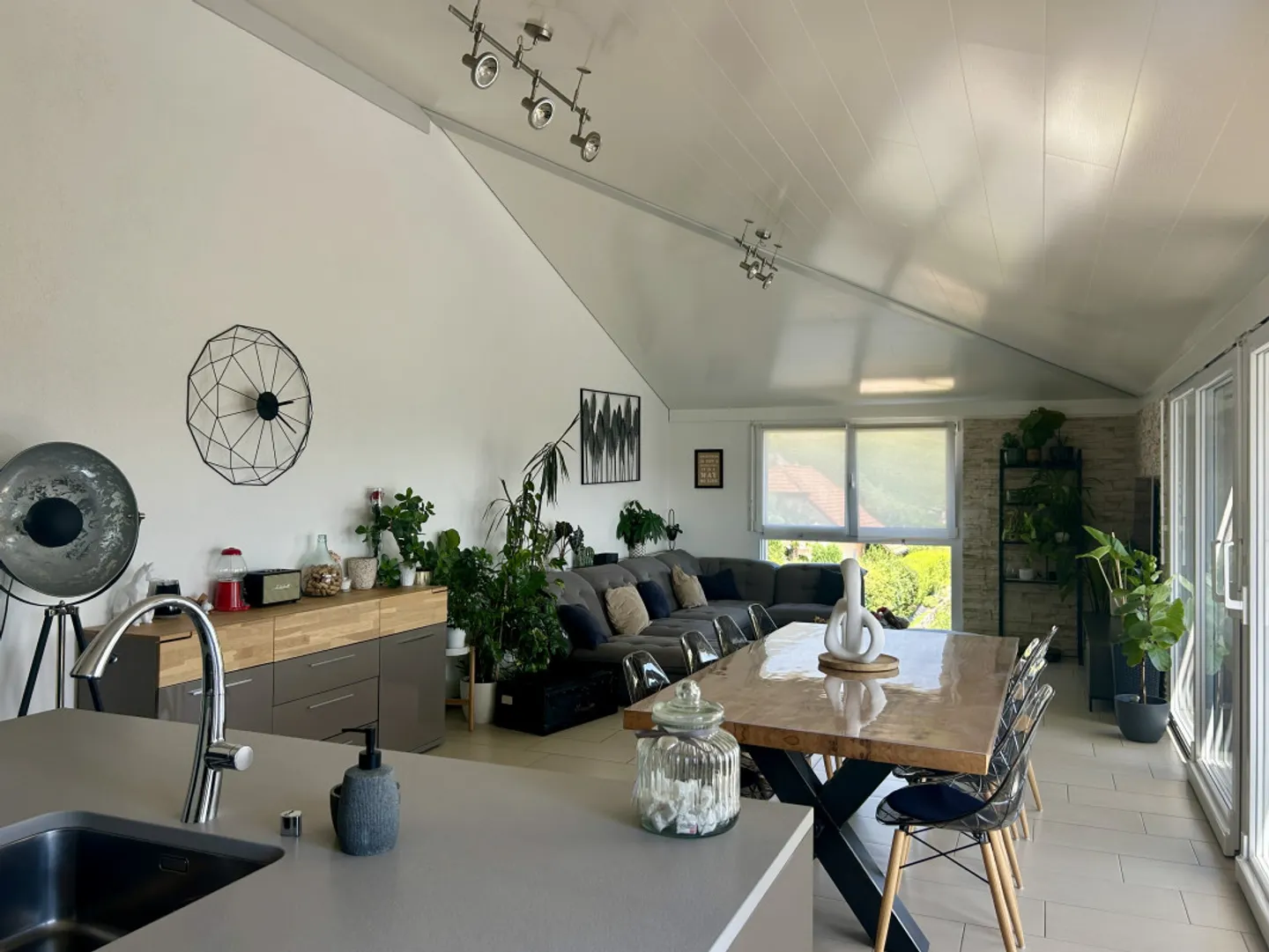 Helle, grüne und ruhige - Mit Balkon - Foto 3 von 8