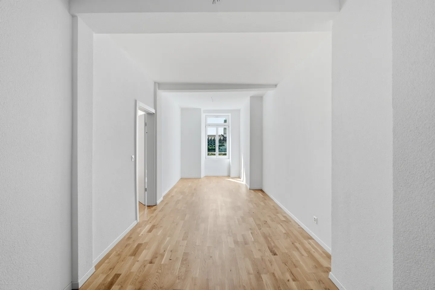 Appartamento esclusivo di 2,5 stanze con balcone e vista sul Reno - Foto 13 di 18
