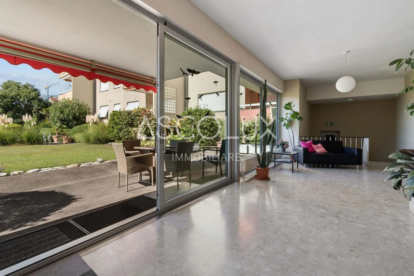 Appartement spacieux de 2,5 pièces avec garage inclus dans r... - Photo 24 sur 25