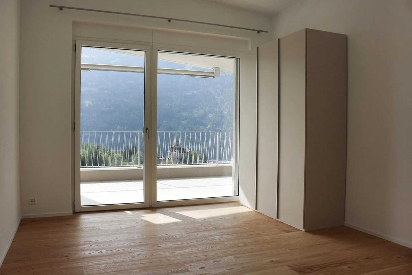 Nouveaux appartements dans le centre résidentiel MFH Schlossblick à Tomils - Photo 5 sur 7