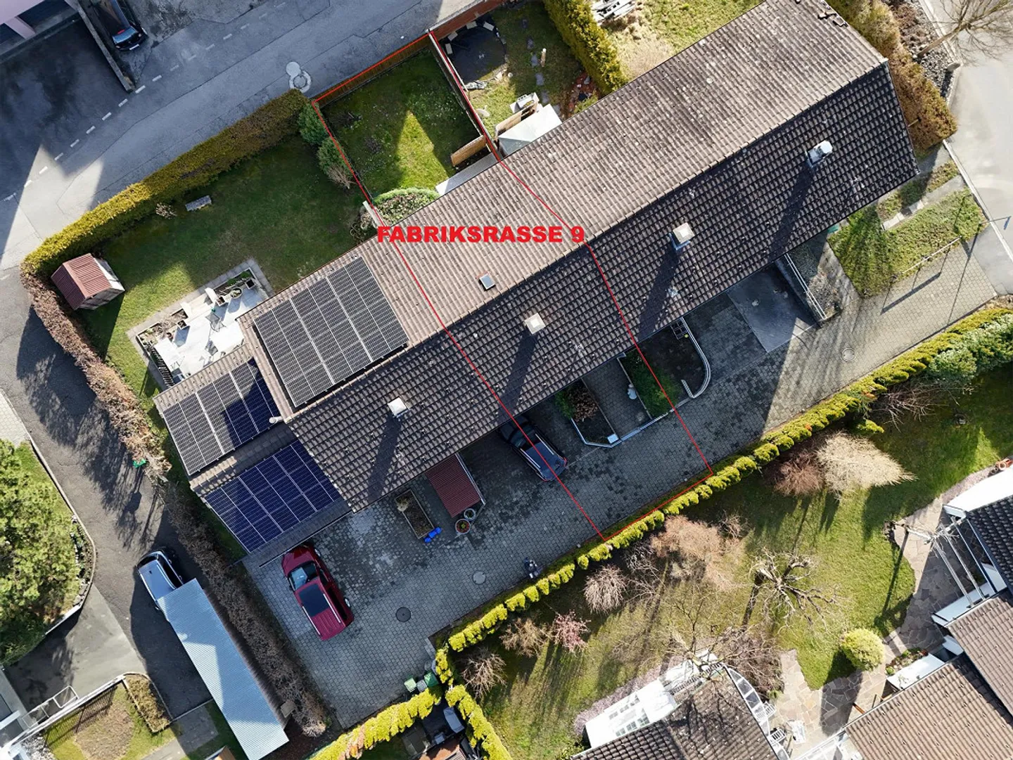 Casa a schiera in una zona residenziale adatta ai bambini - Foto 2 di 8