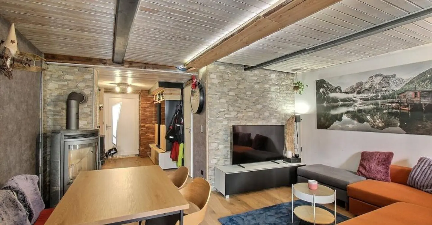 Appartement Charmant à Salvan - Photo 3 sur 12