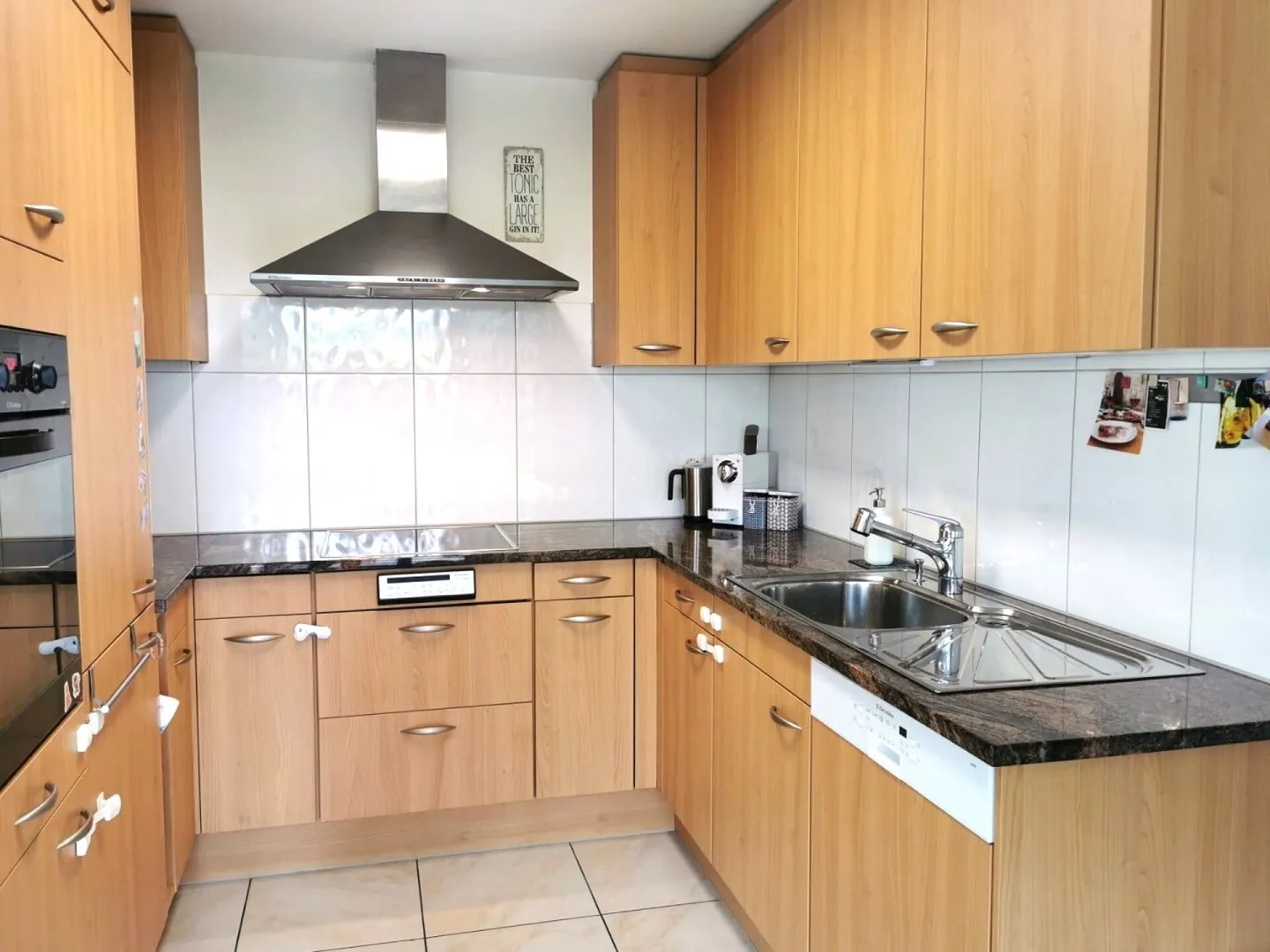 schöne 4.5 Zimmer-Gartenwohnung in Eigentumsstandart sucht Mieter - Foto 8 di 13