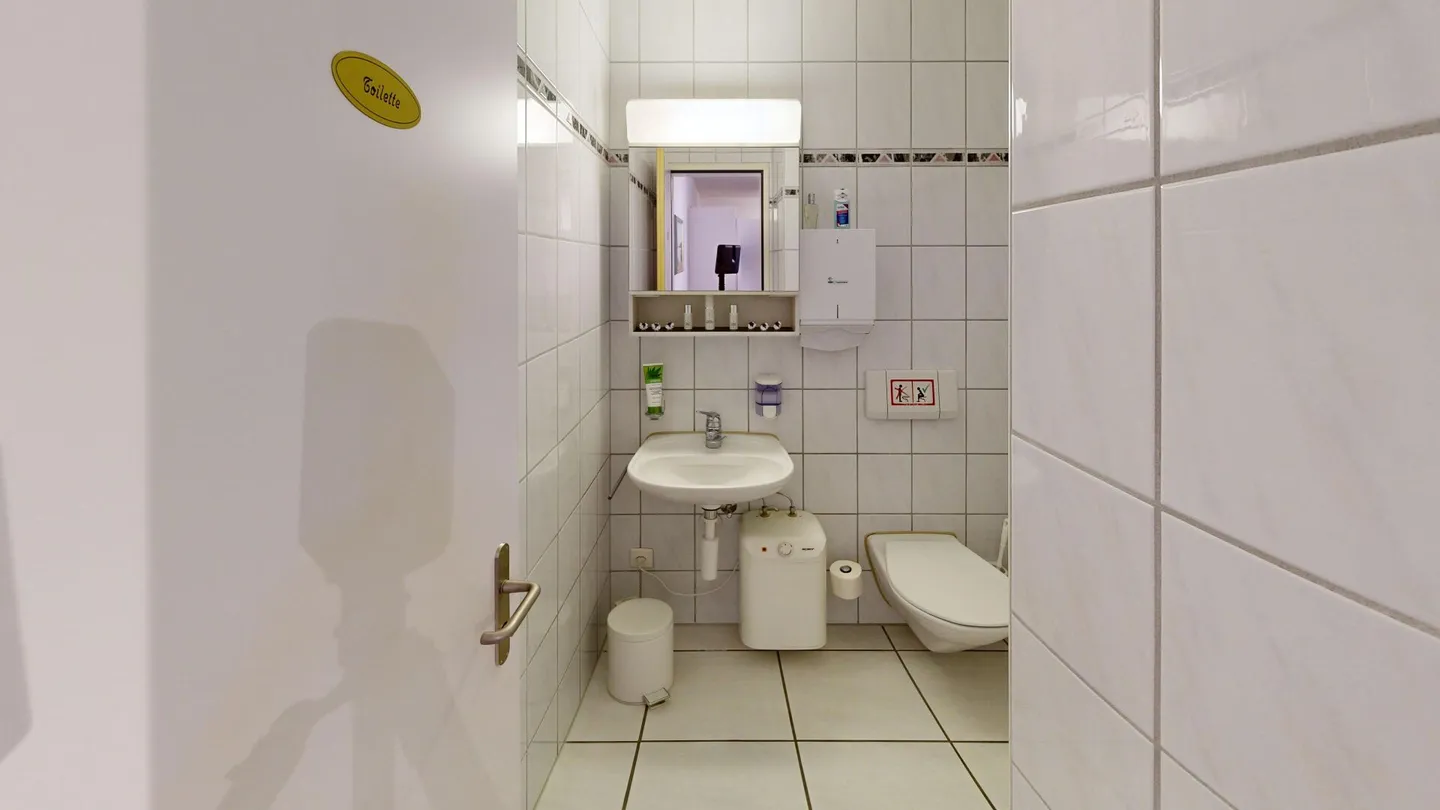 Pratica, ufficio o conversione in spazio abitativo? Decidi tu - Foto 15 di 26