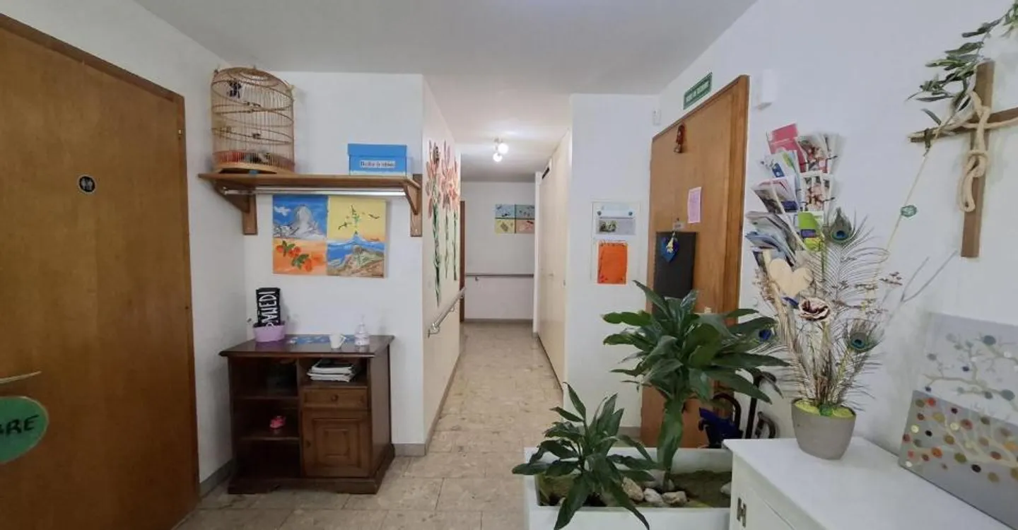 Lot of 2 apartments in Saxon - Photo 5 of 11