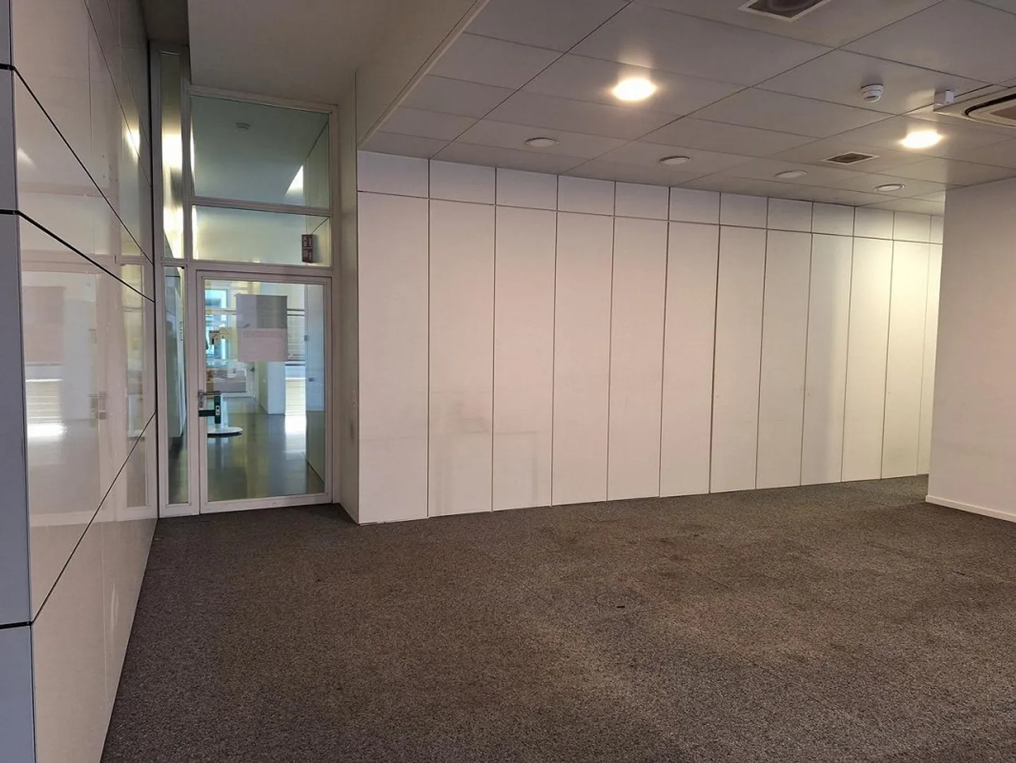 Gewerbefläche Nähe Bahnhof SBB - Foto 2 von 7