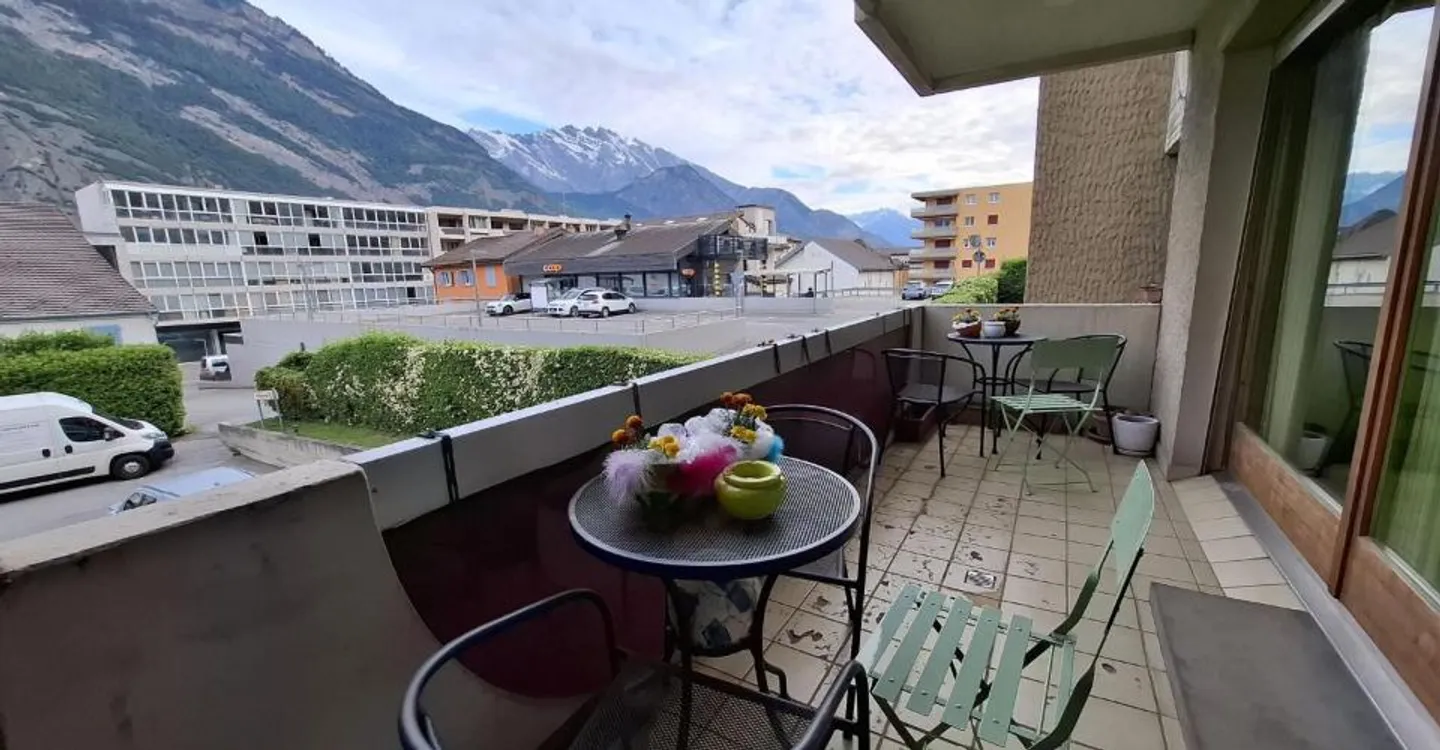 Lot of 2 apartments in Saxon - Photo 10 of 11