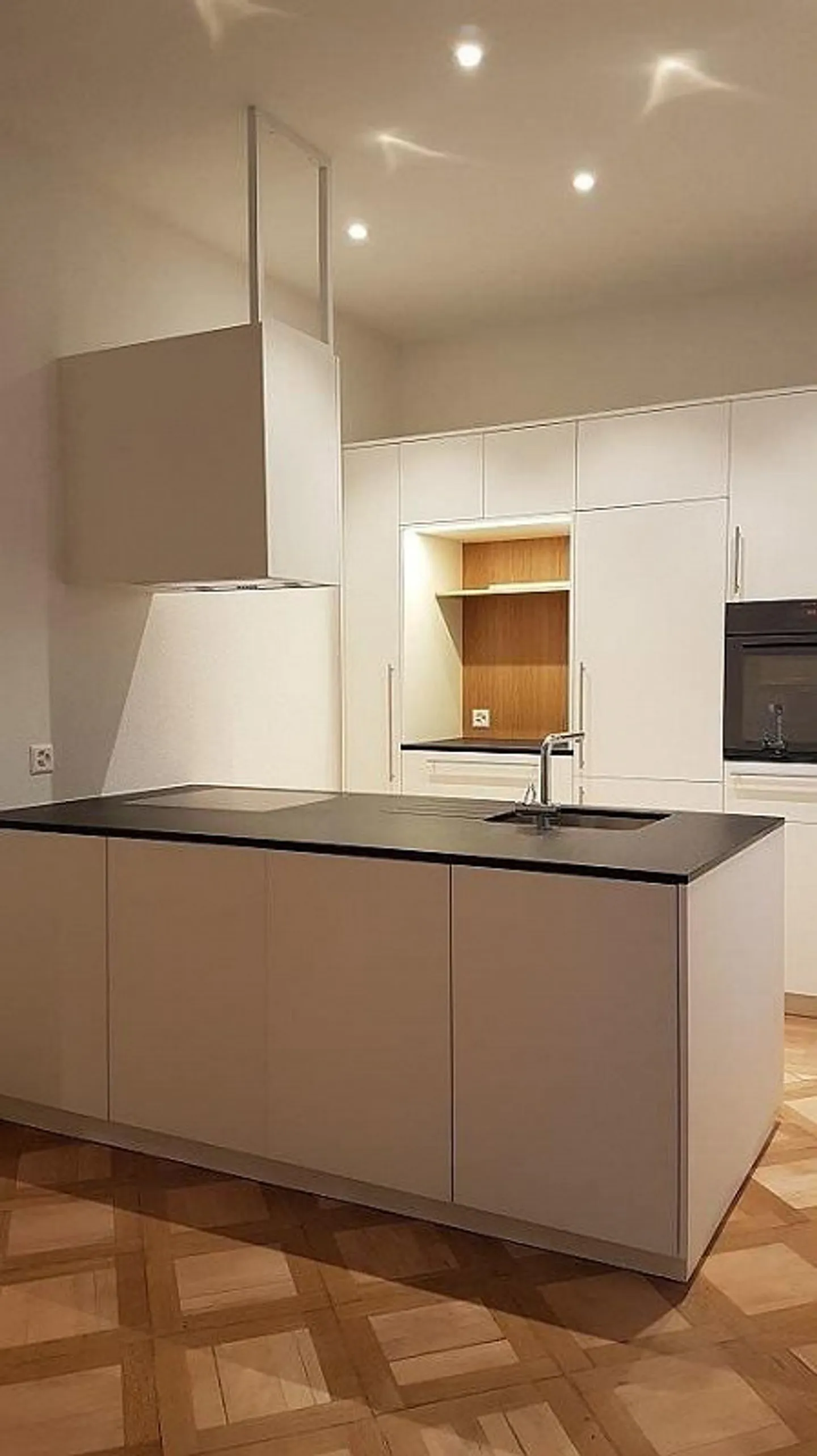 Vivre à proximité immédiate du marché - Photo 3 sur 9