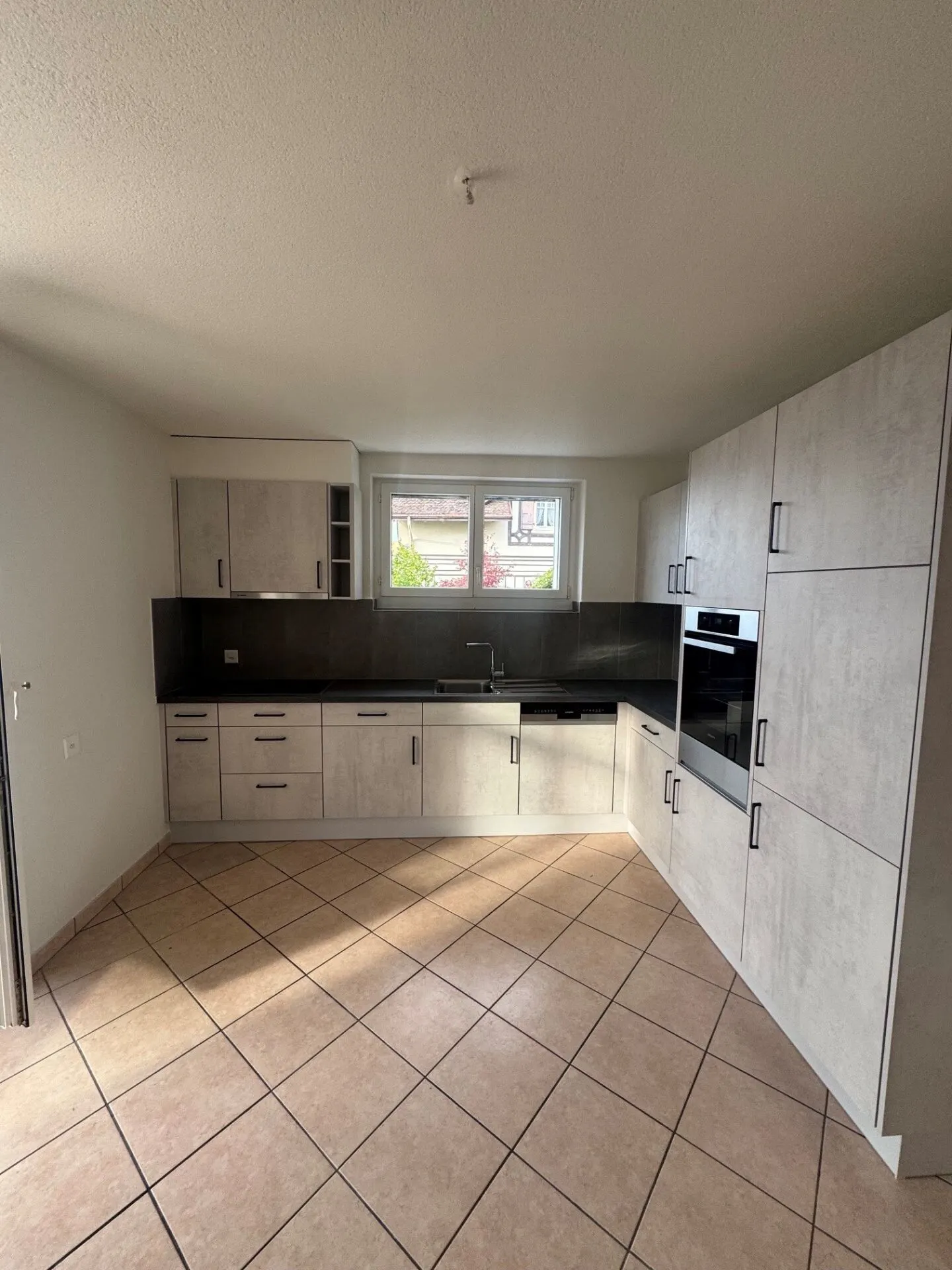 3-Zimmer-Wohnung im Untergeschoss - Foto 7 von 24