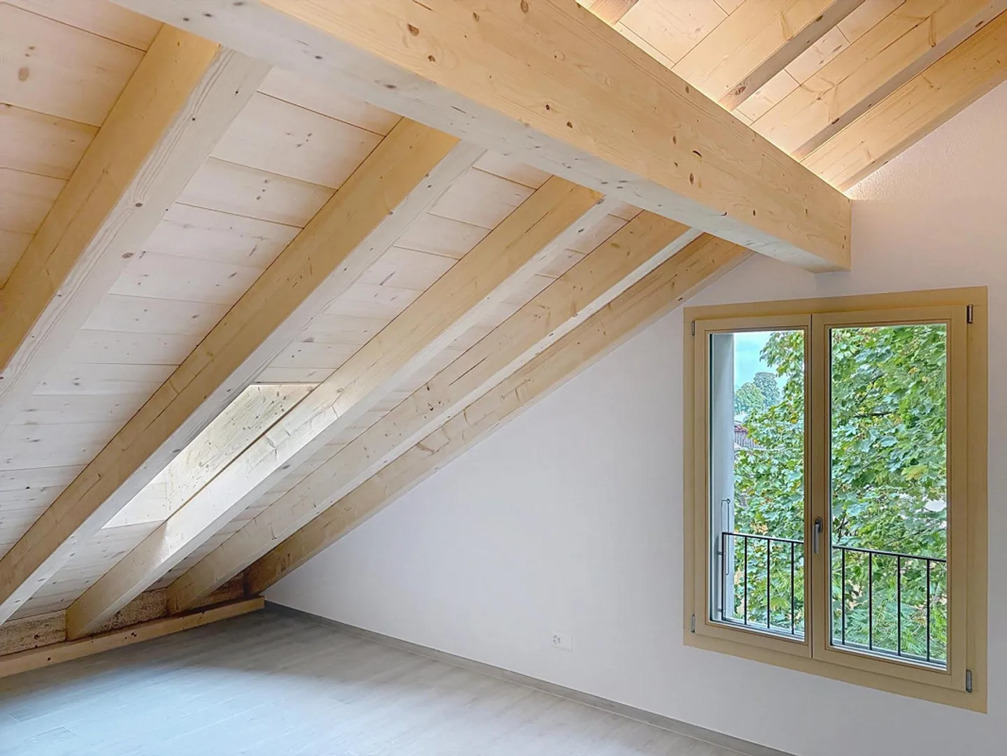 Attic new | High-quality execution - Photo 6 of 11